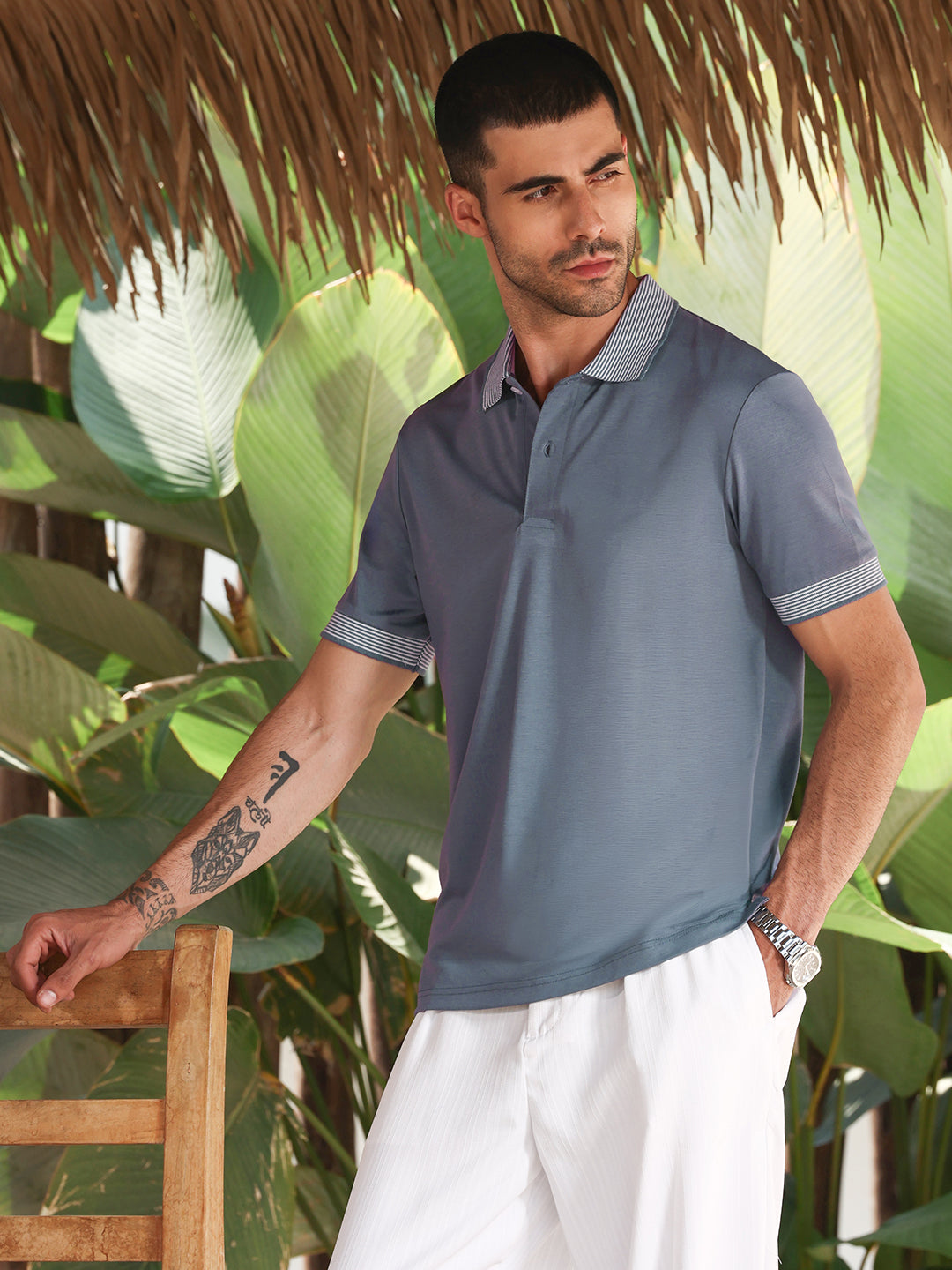 Men Cotton Blend Regular Solid T-Shirt
