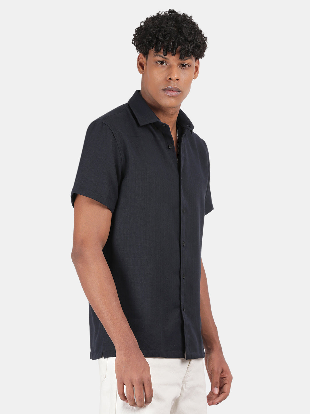 Men Sky blue Slim Fit Spread Collar Half Sleeve Casual Shirt