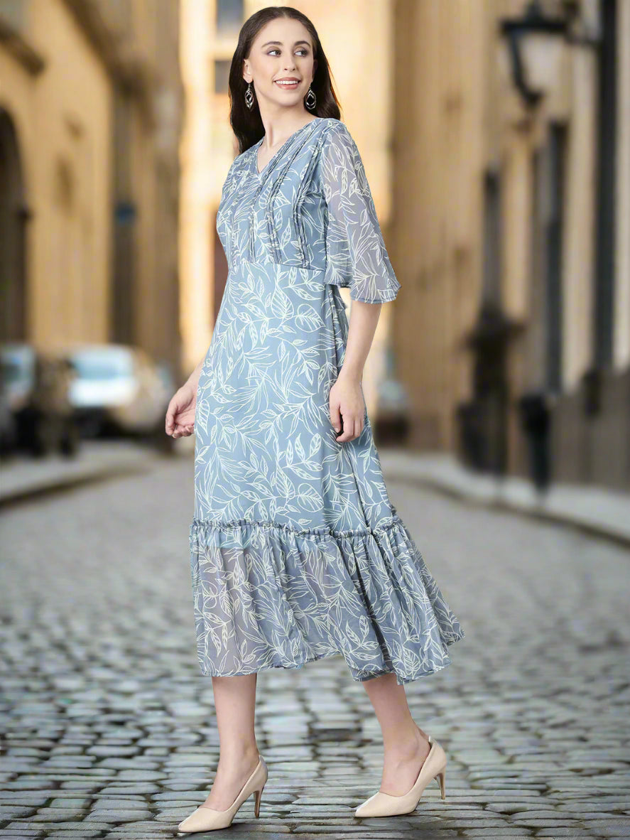 Women Grey Floral Chiffon Dress