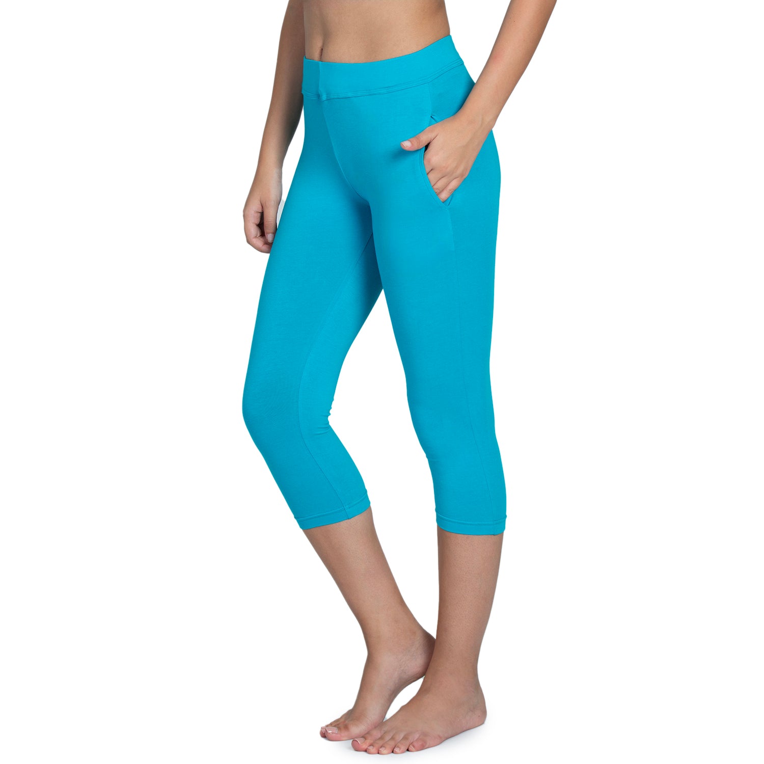 Women Blue 3/4th Length Capri