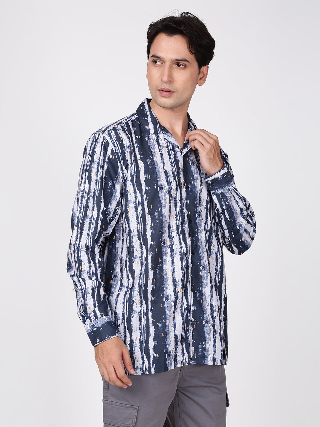 Men Navy Resort Collar Relax Fit Printed Shirt