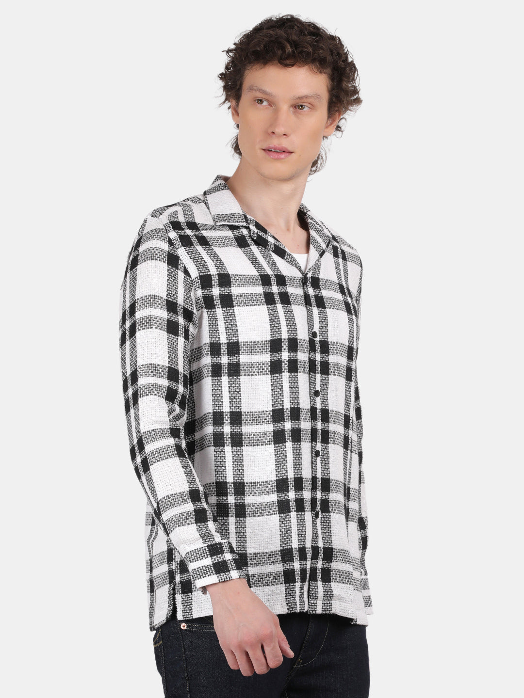 Men White Slim Fit Lapel Collar Full Sleeve Casual Shirt