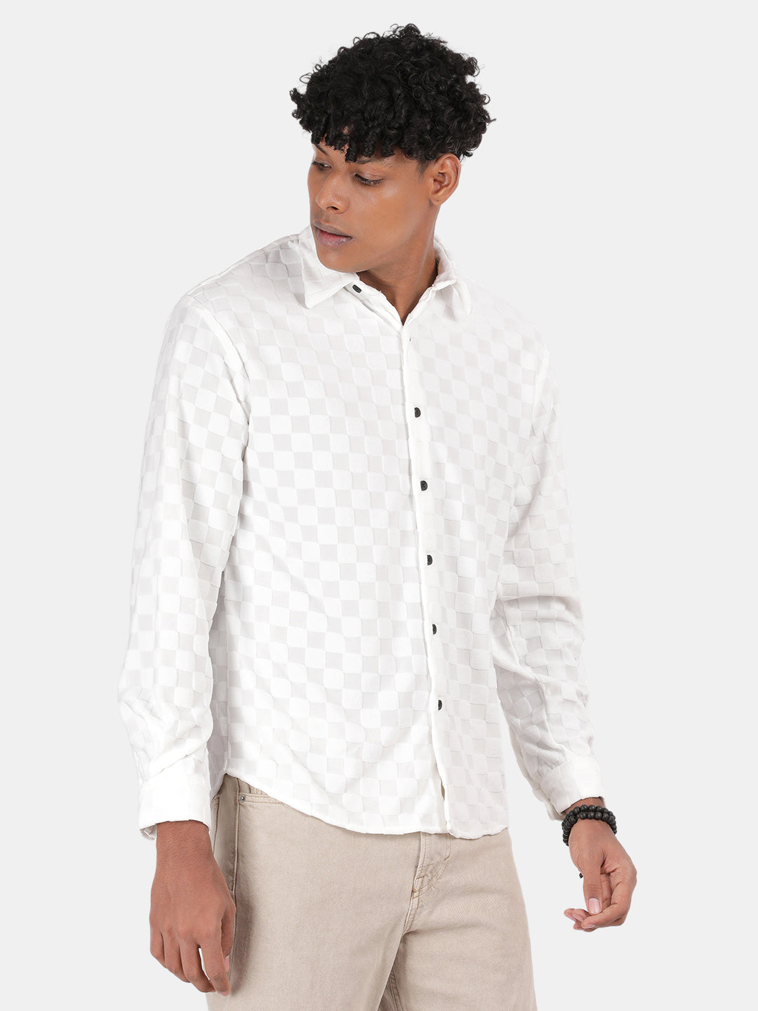 Men White Slim Fit Spread Collar Full Sleeve Casual Shirt