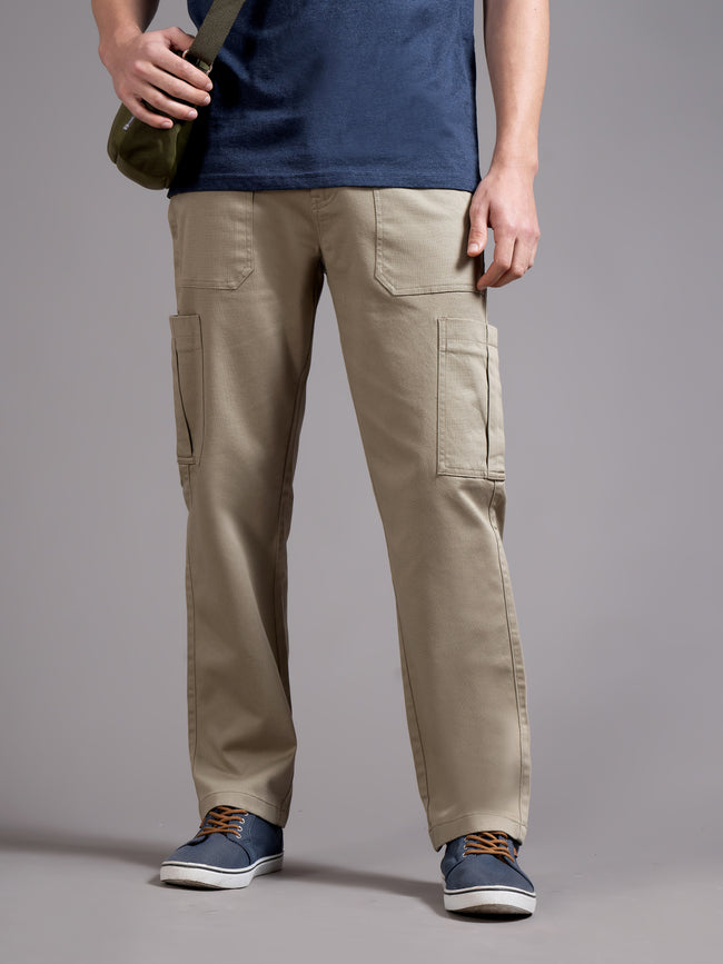 Men Beige Straight Fit Cargo Trouser