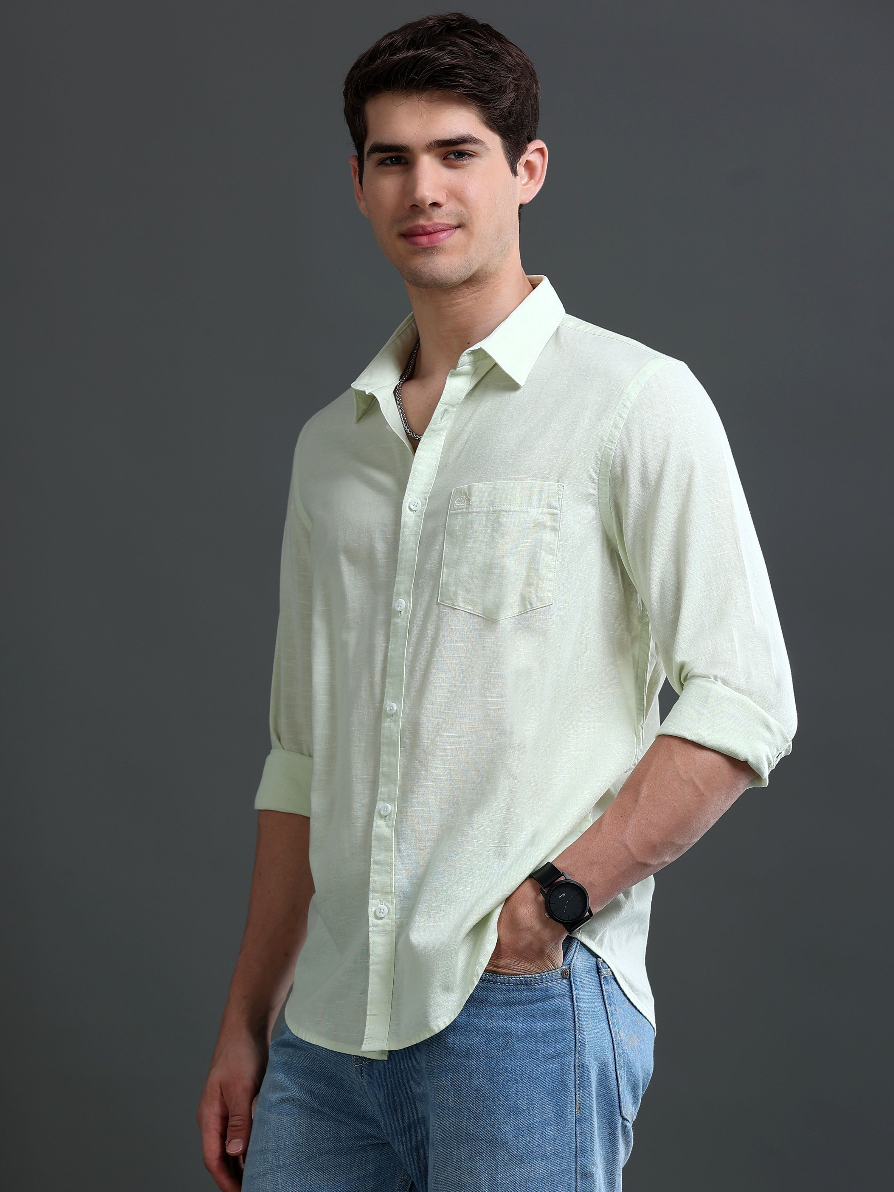 Men Green Slub Solid Shirt