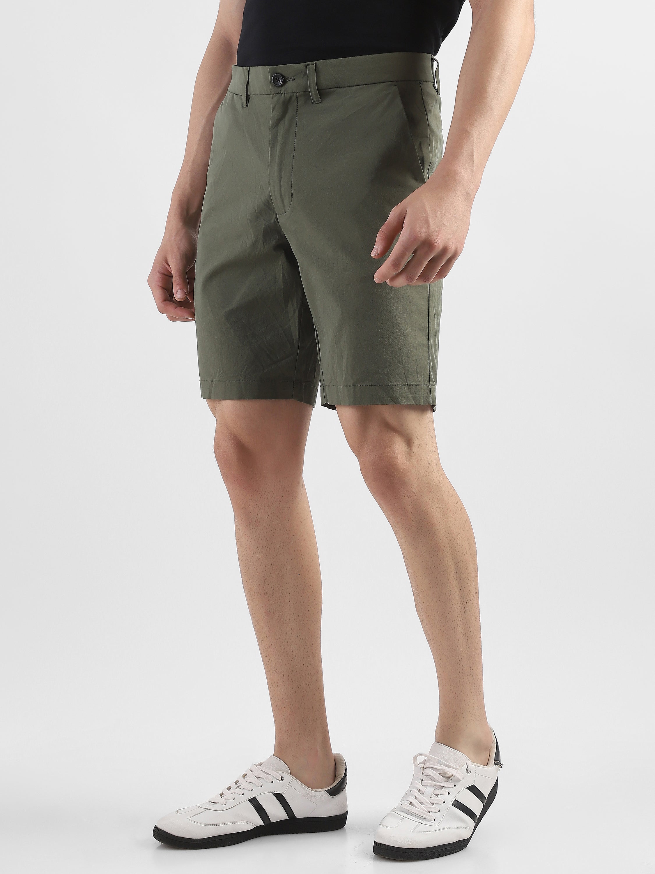 Men Olive Knee Length Regular Fit Shorts