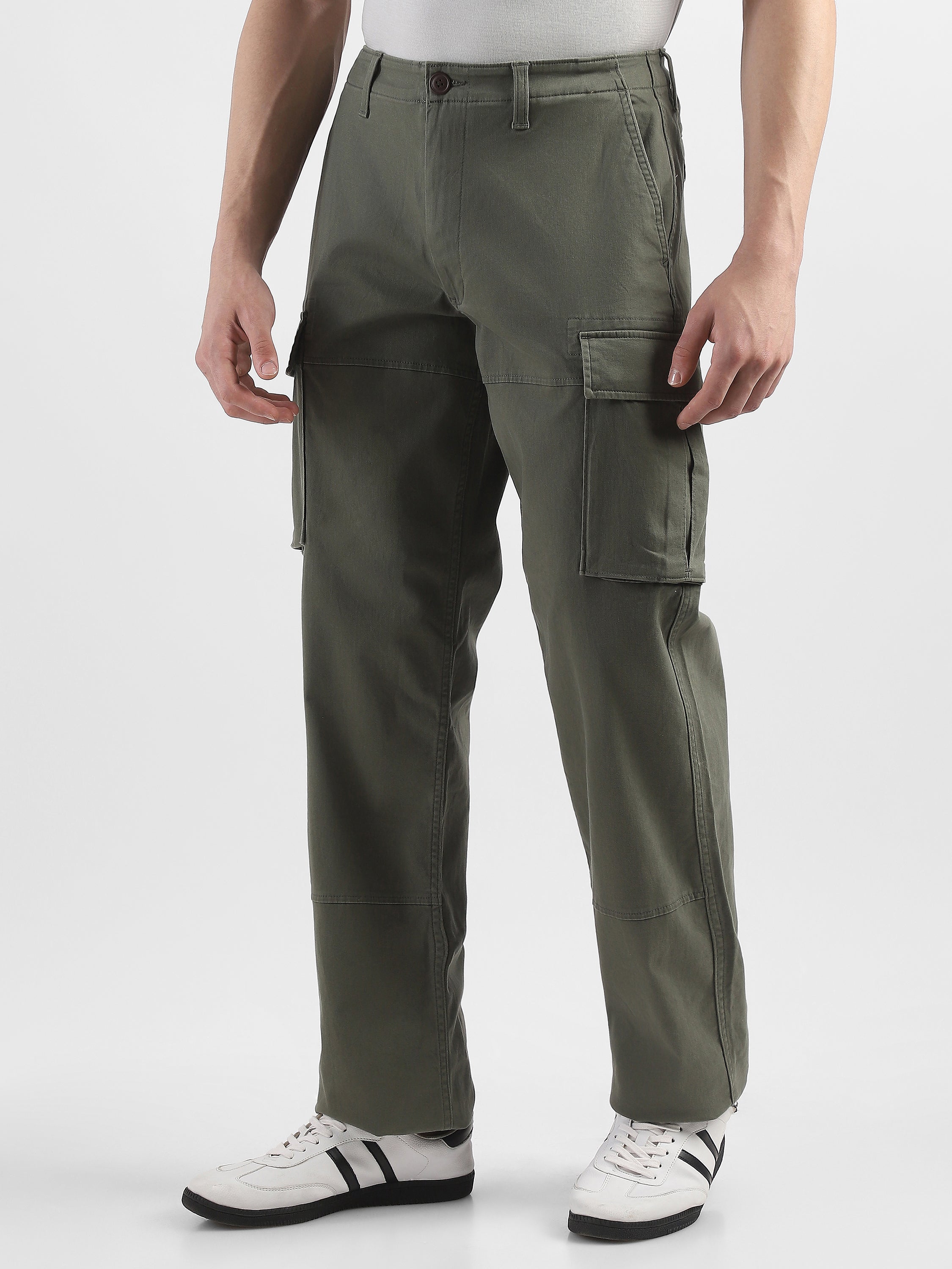 Men Olive Cotton Mid Rise Cargo Pants