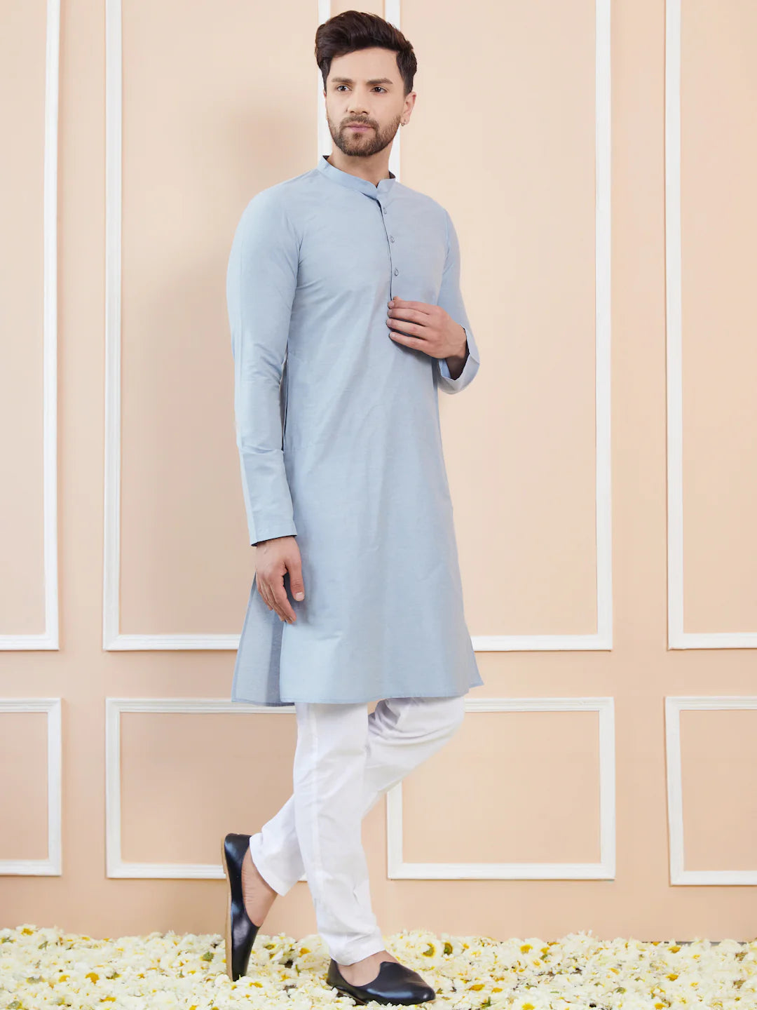 Men Blue Cotton Solid Straight Kurta