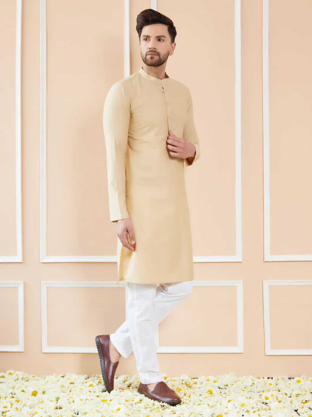 Men Cream Cotton Solid Straight Kurta
