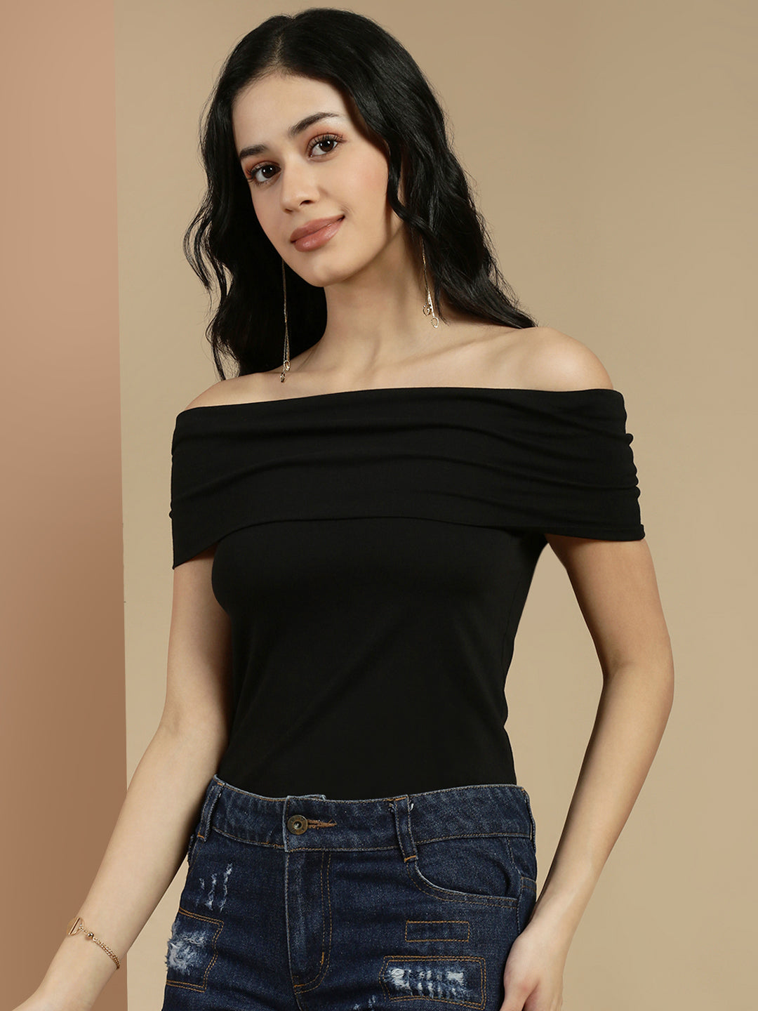 Women Black Sleeveless Top