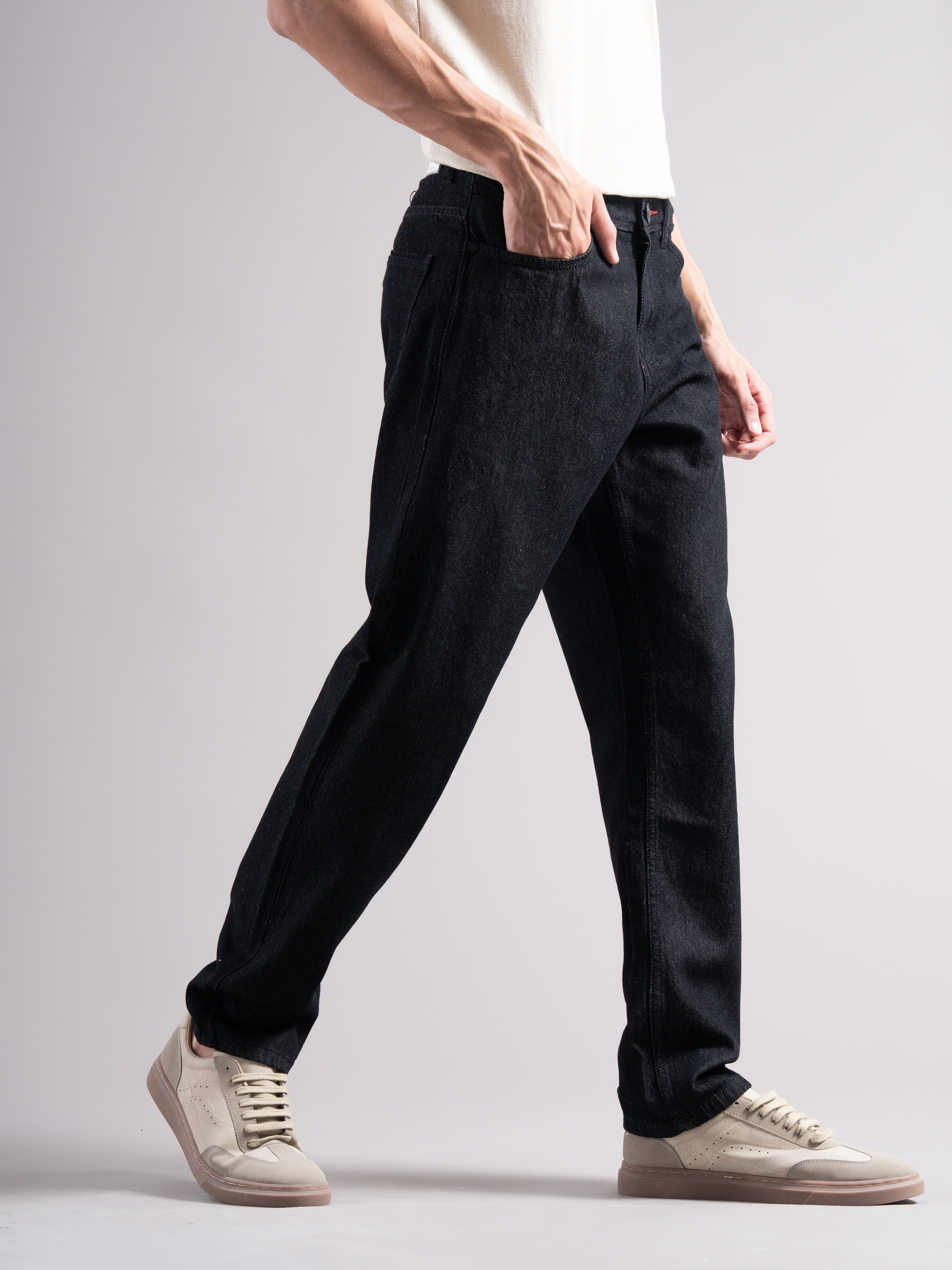 Men Black Regular Fit Jeans