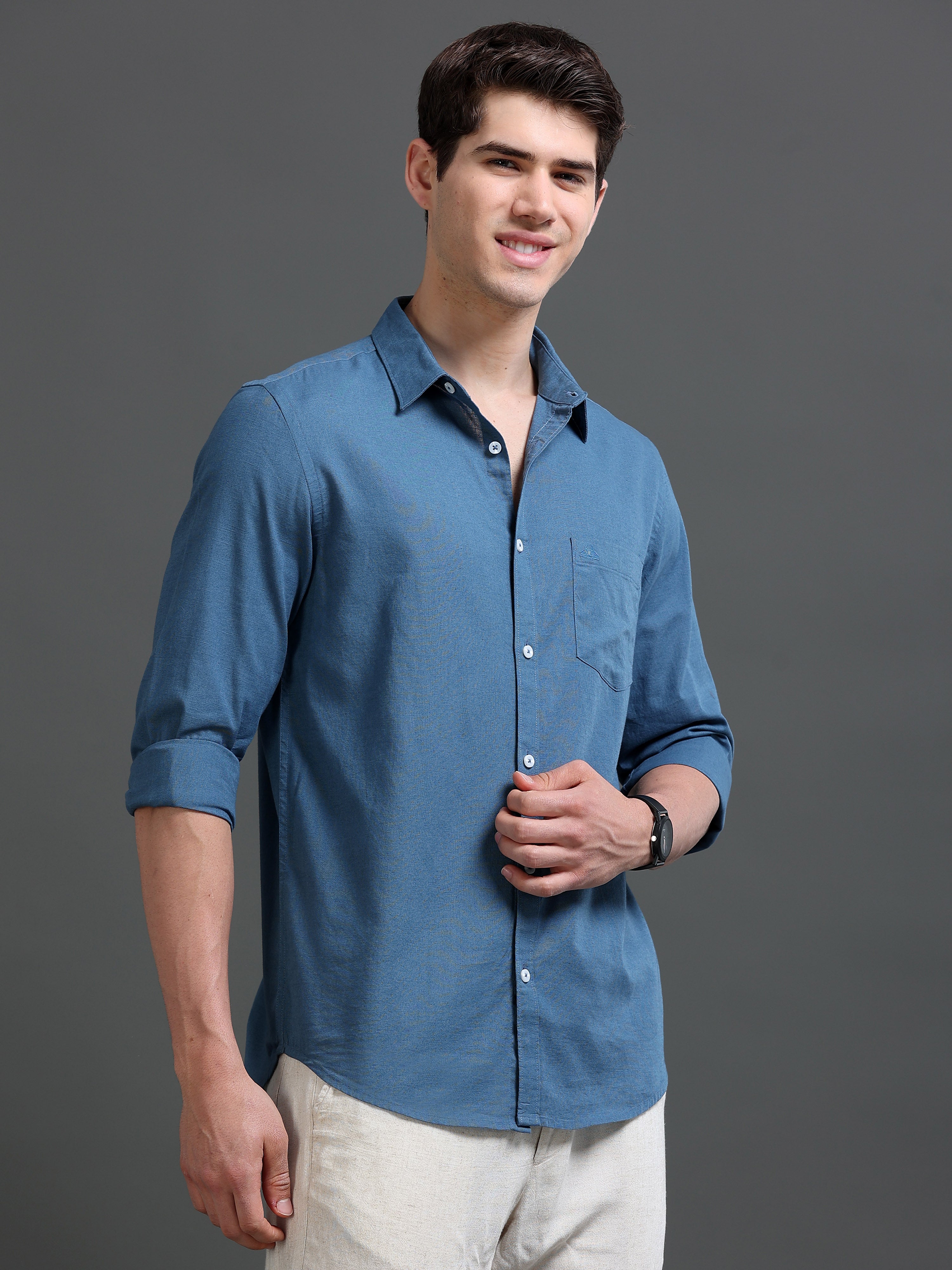 Men Blue Slub Solid Shirt