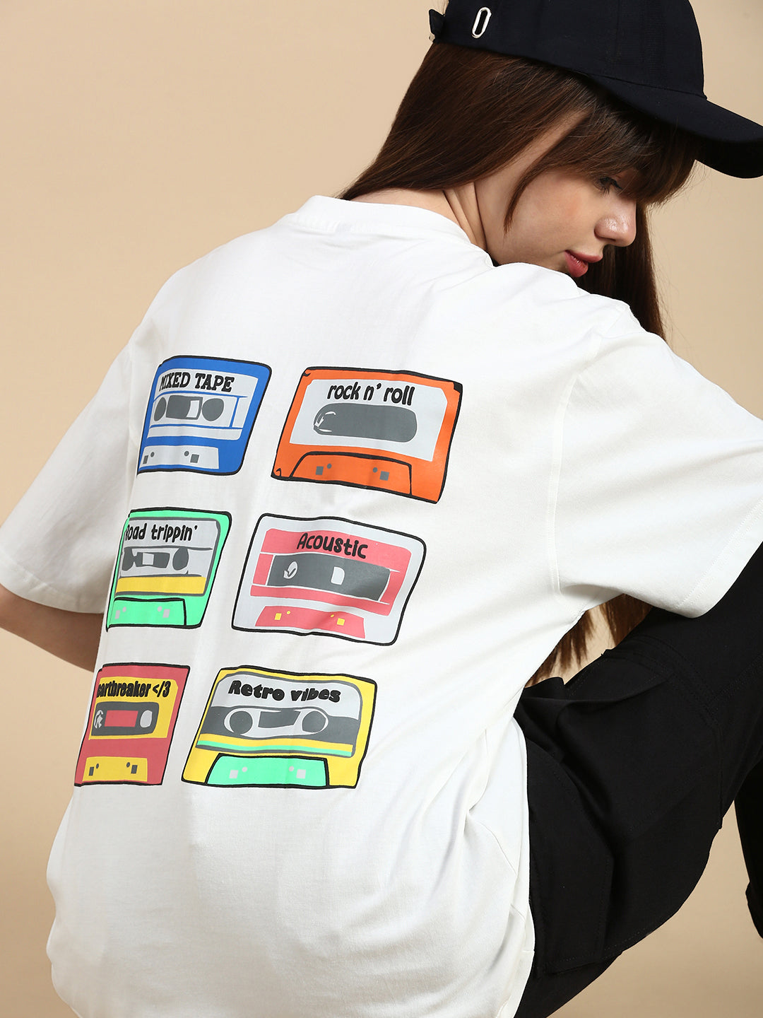 Unisex White Oversized Vintage T-shirt
