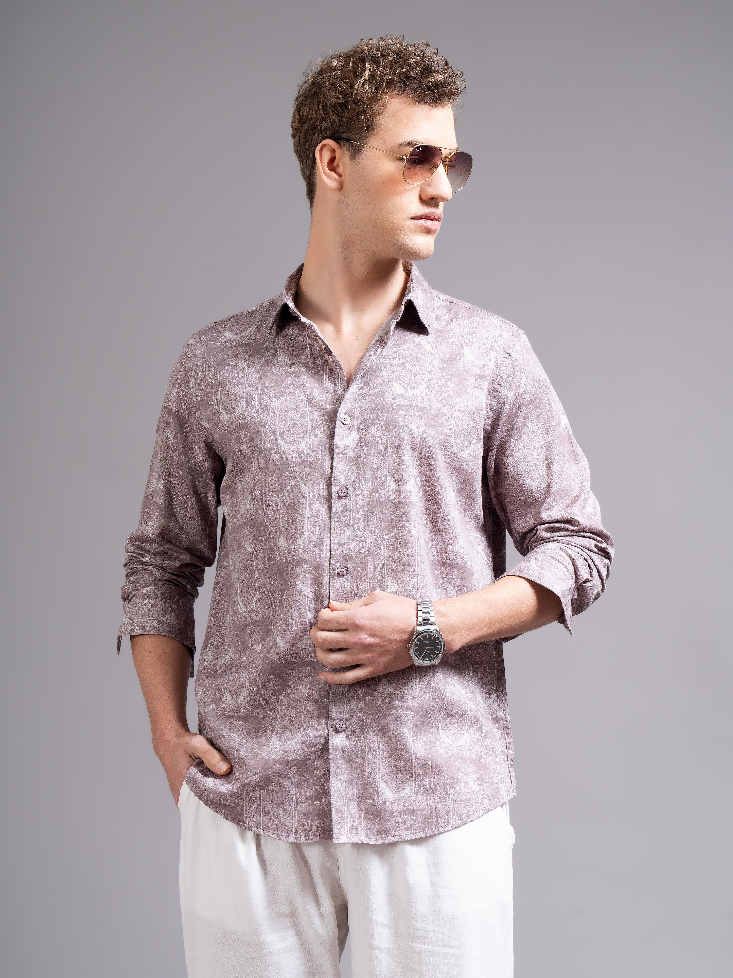 Men Mauve Geometric Print Shirt