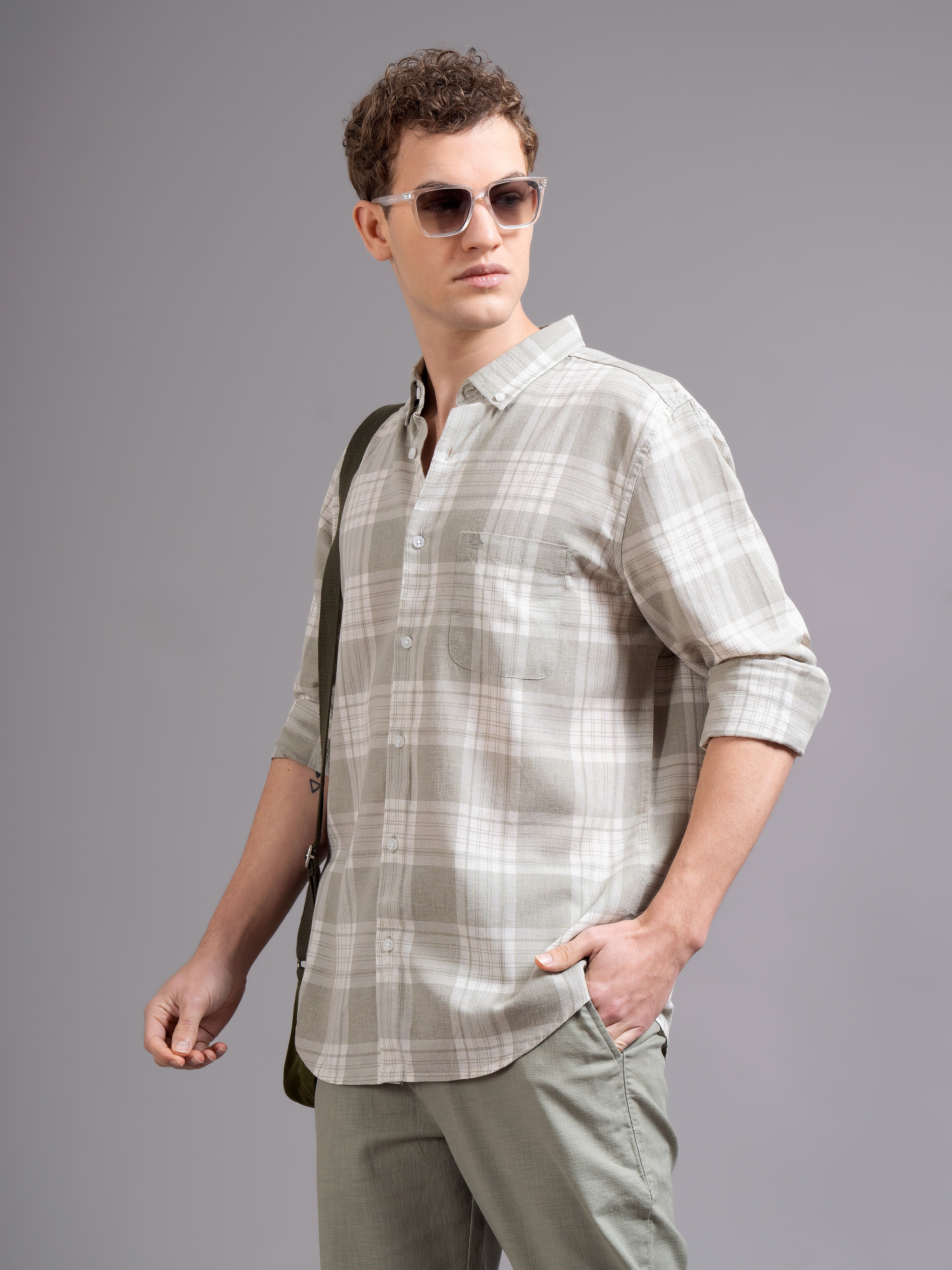 Men Green Geometric Print Shirt