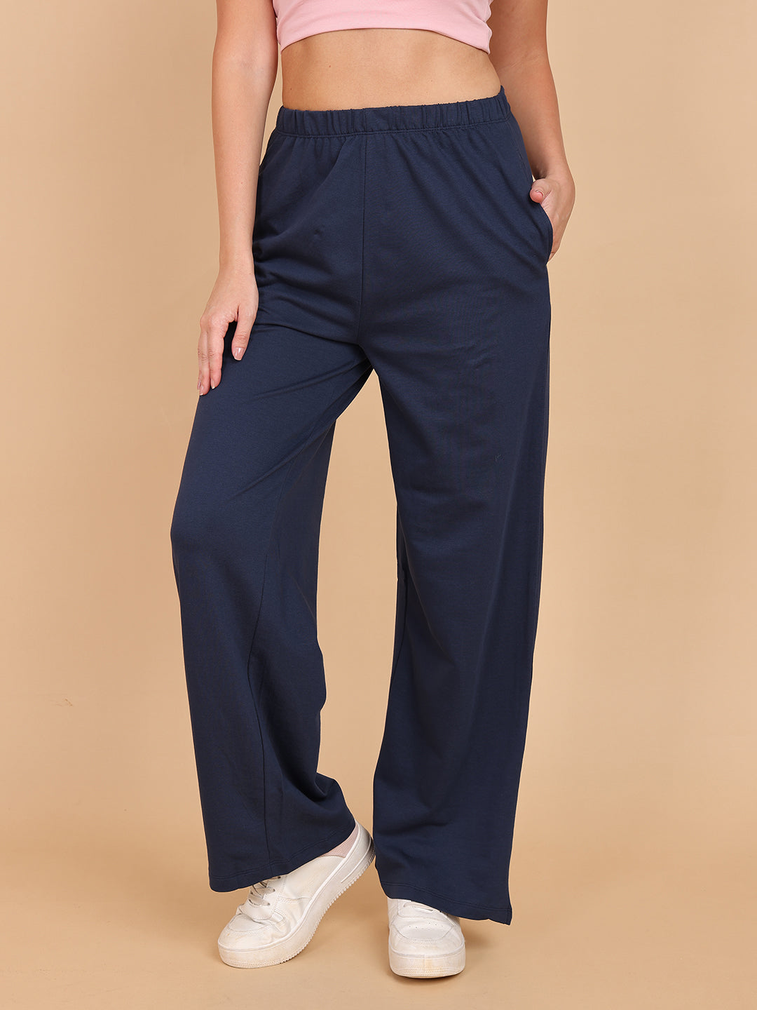 Women Navy Relaxed Straight Pant