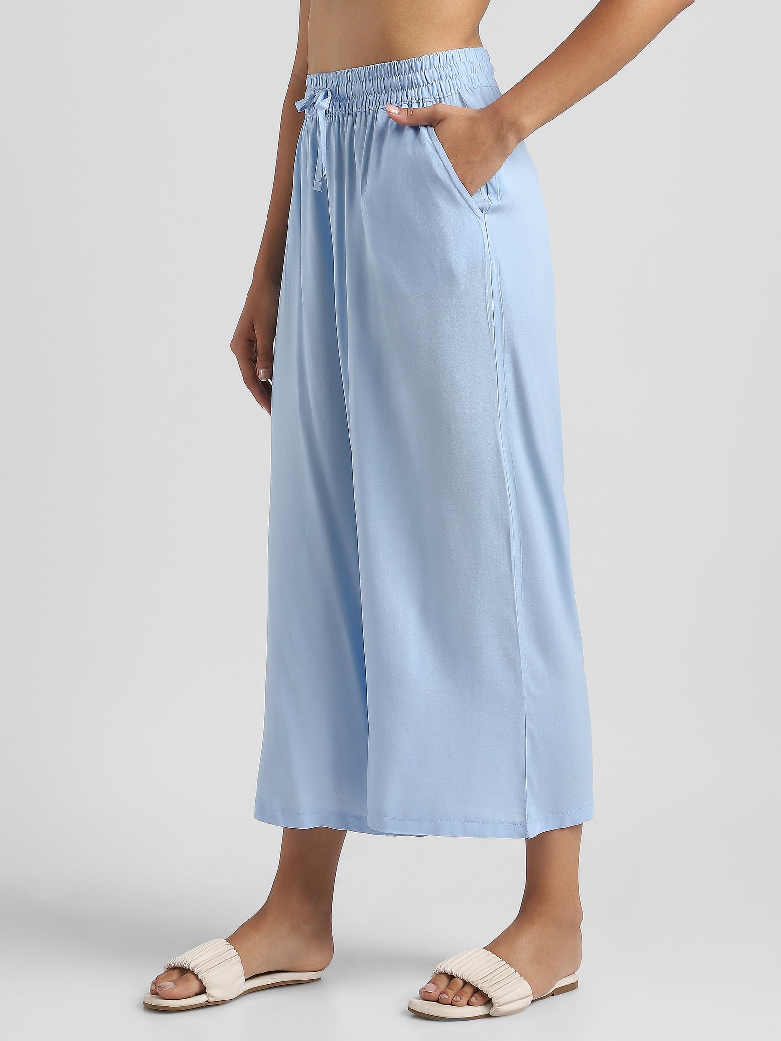 Women Blue Solid Palazzo Pants