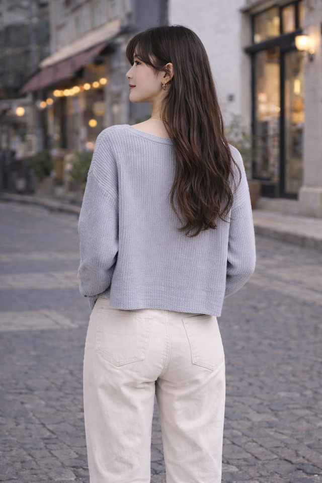Women Grey Knitted Acrylic Sweater