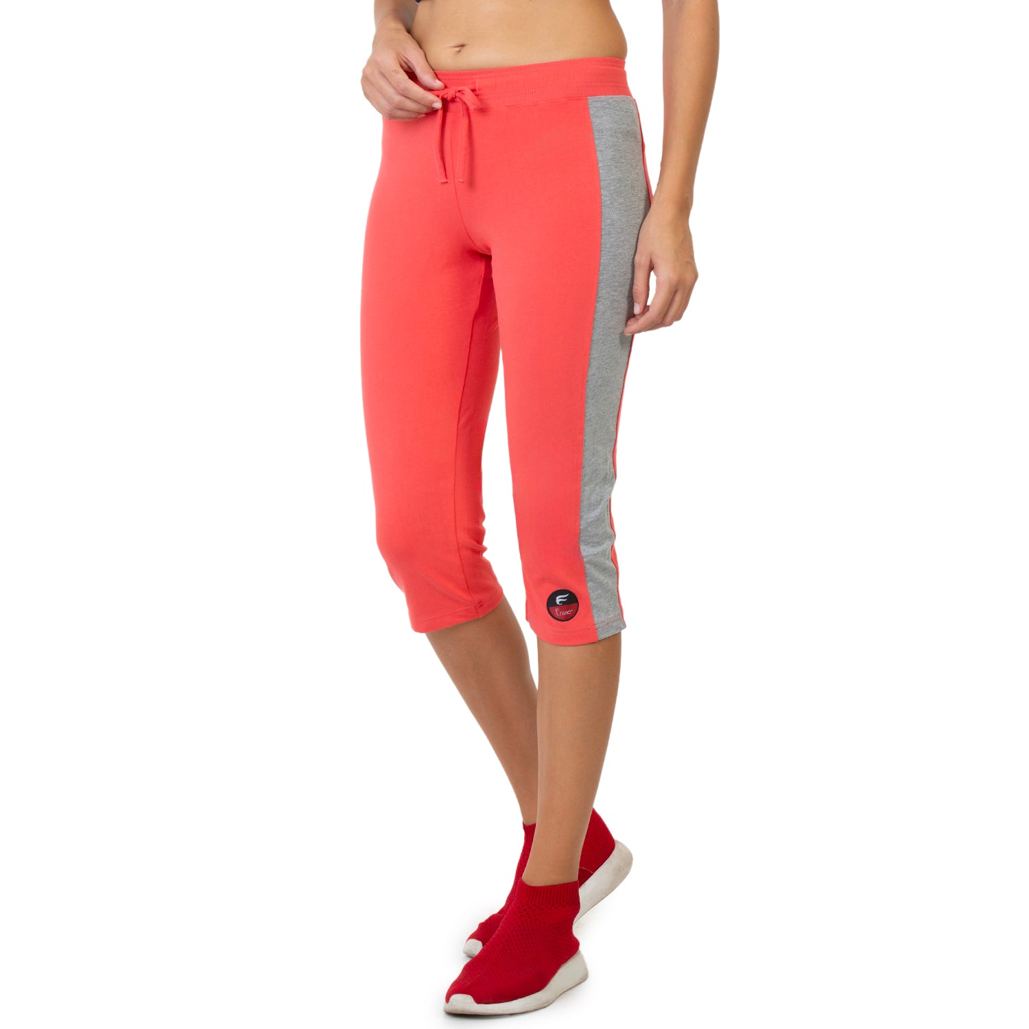 Women 3/4th Contrast Capri