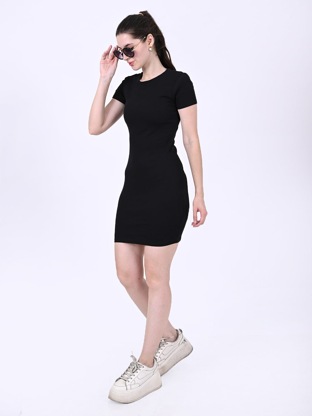 Women Black Round Neck Bodycon Dress