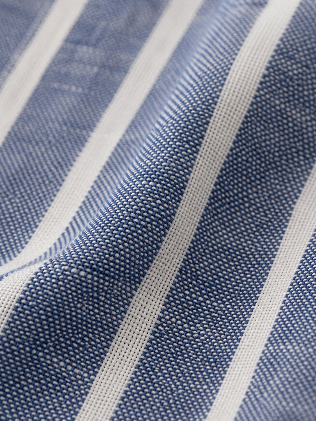 Men Blue Vertical Striped Long Sleeve Shirt