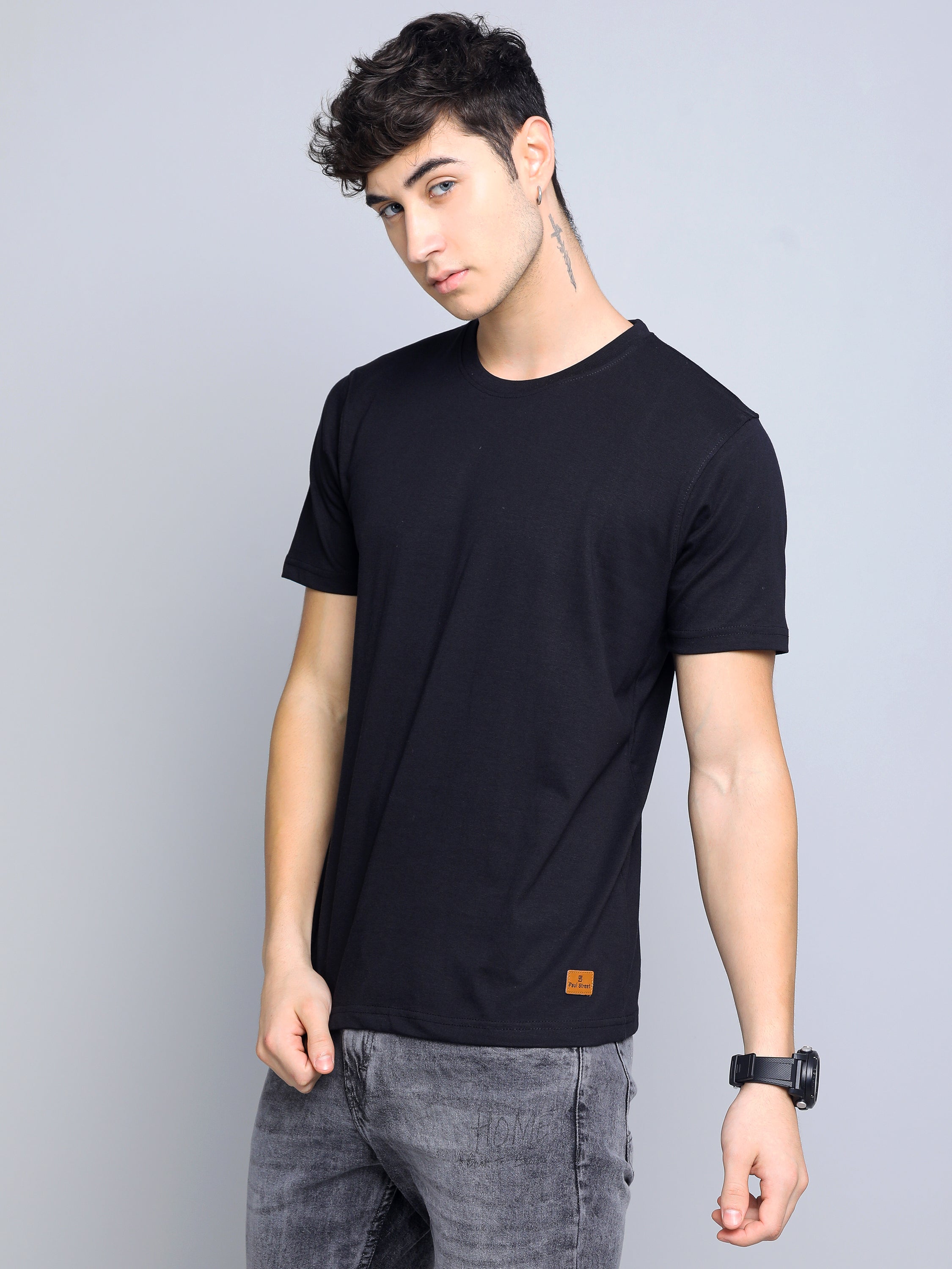 Men Plain Black T-Shirt