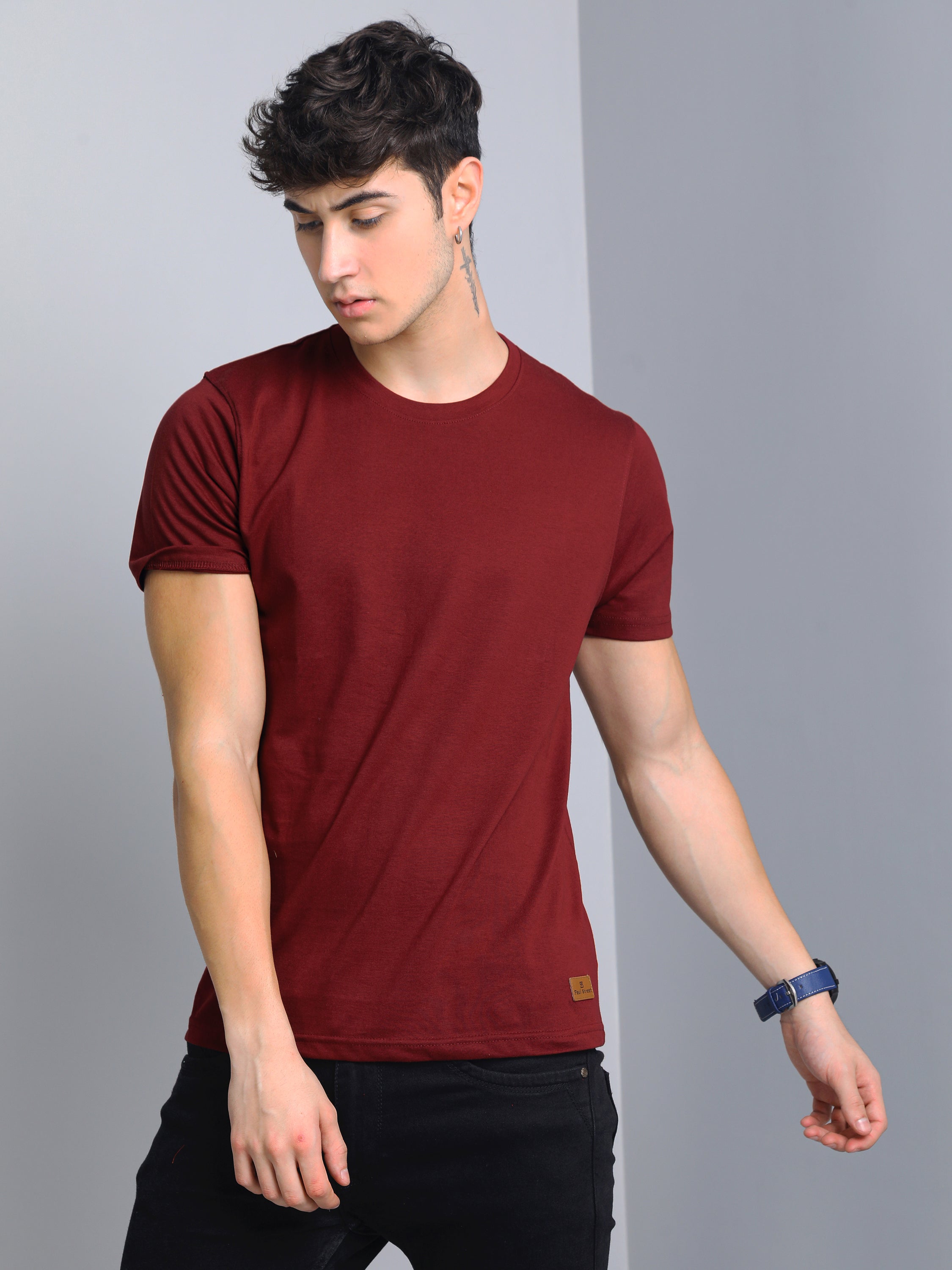 Men Plain Maroon T-Shirt