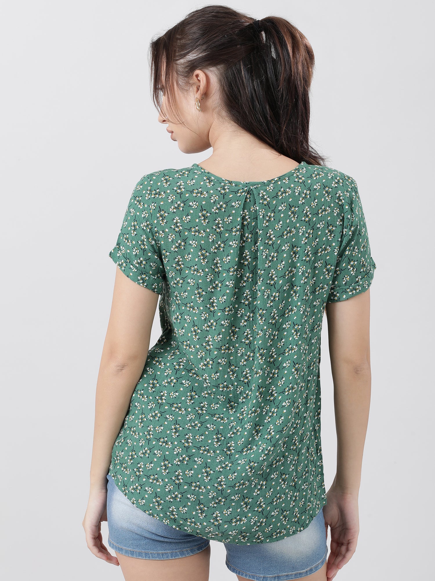 Women Regular Fit Printed Green Top