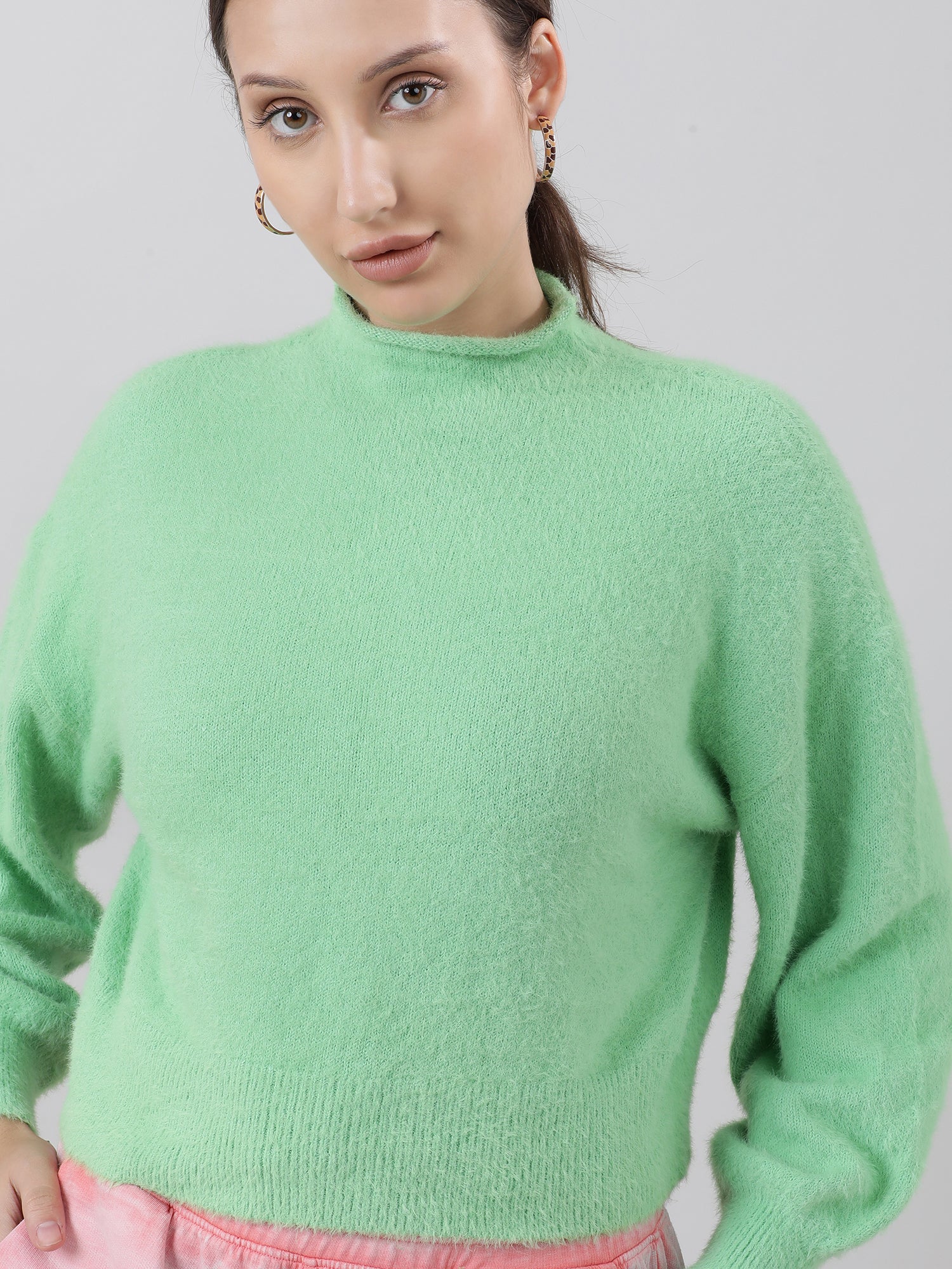 Women Slim Fit Green Geometric Sweater