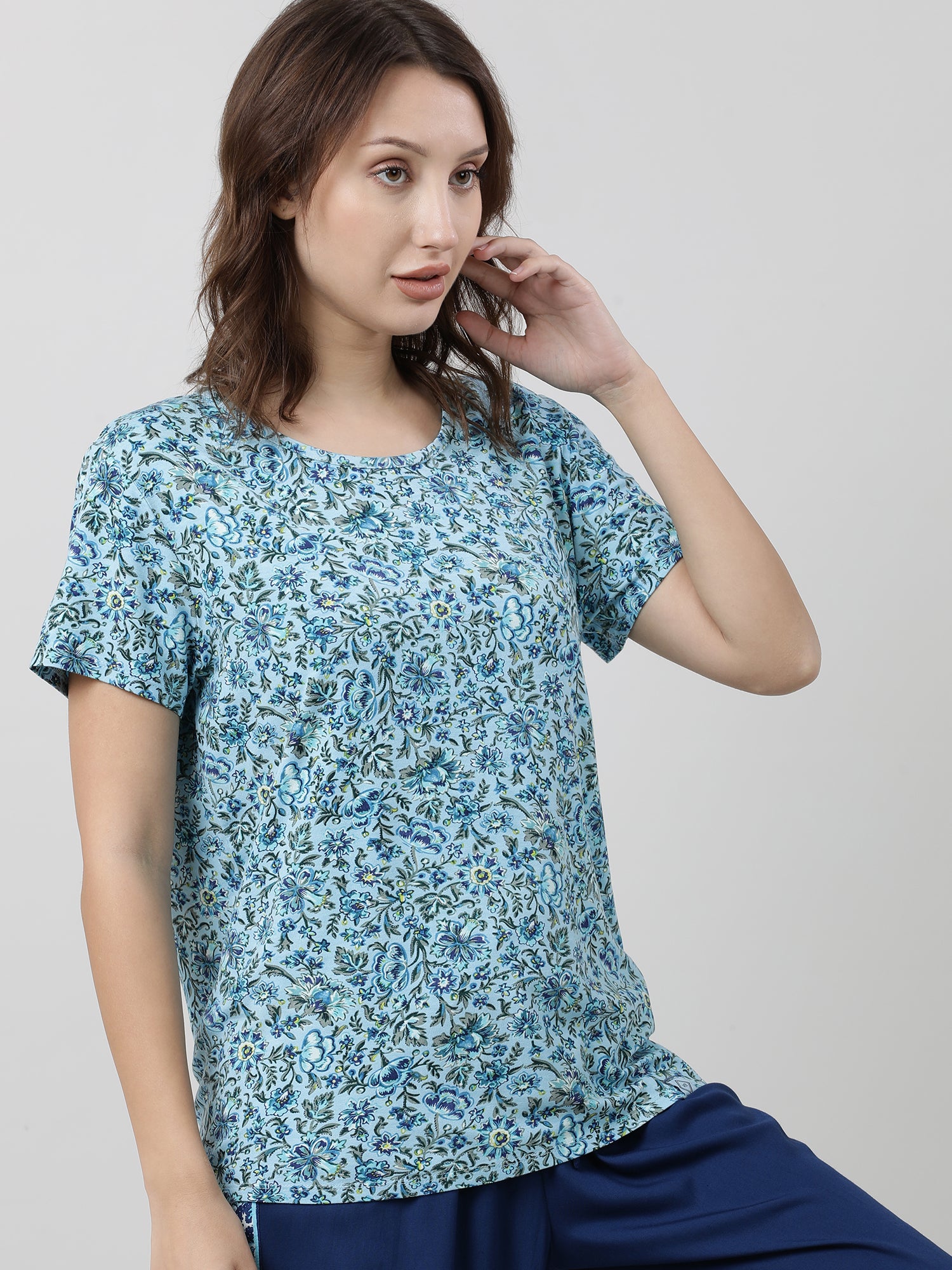 Women Floral Print Regular Fit shirt