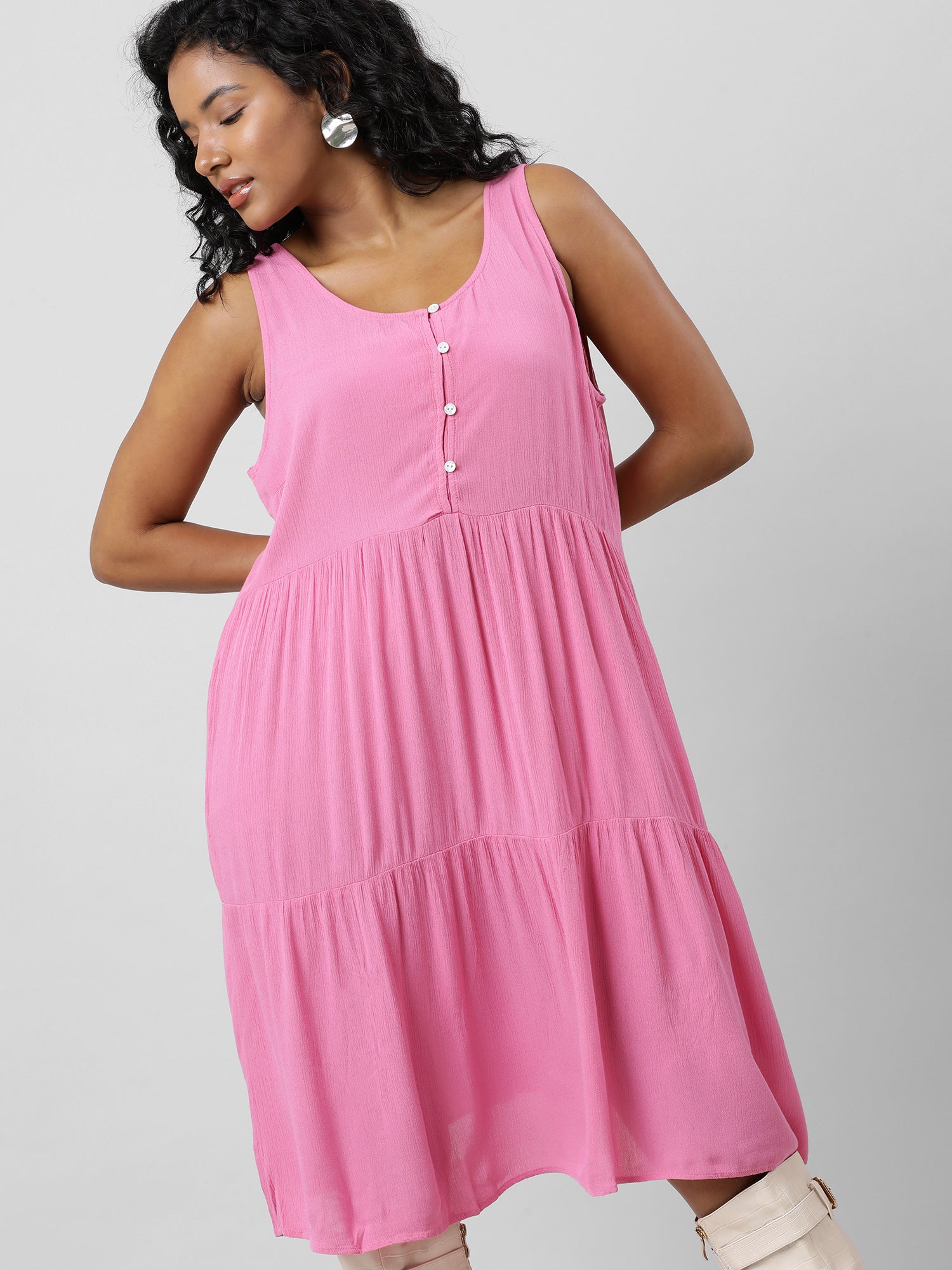 Pretty In Pink Sleeveless Midi Dress