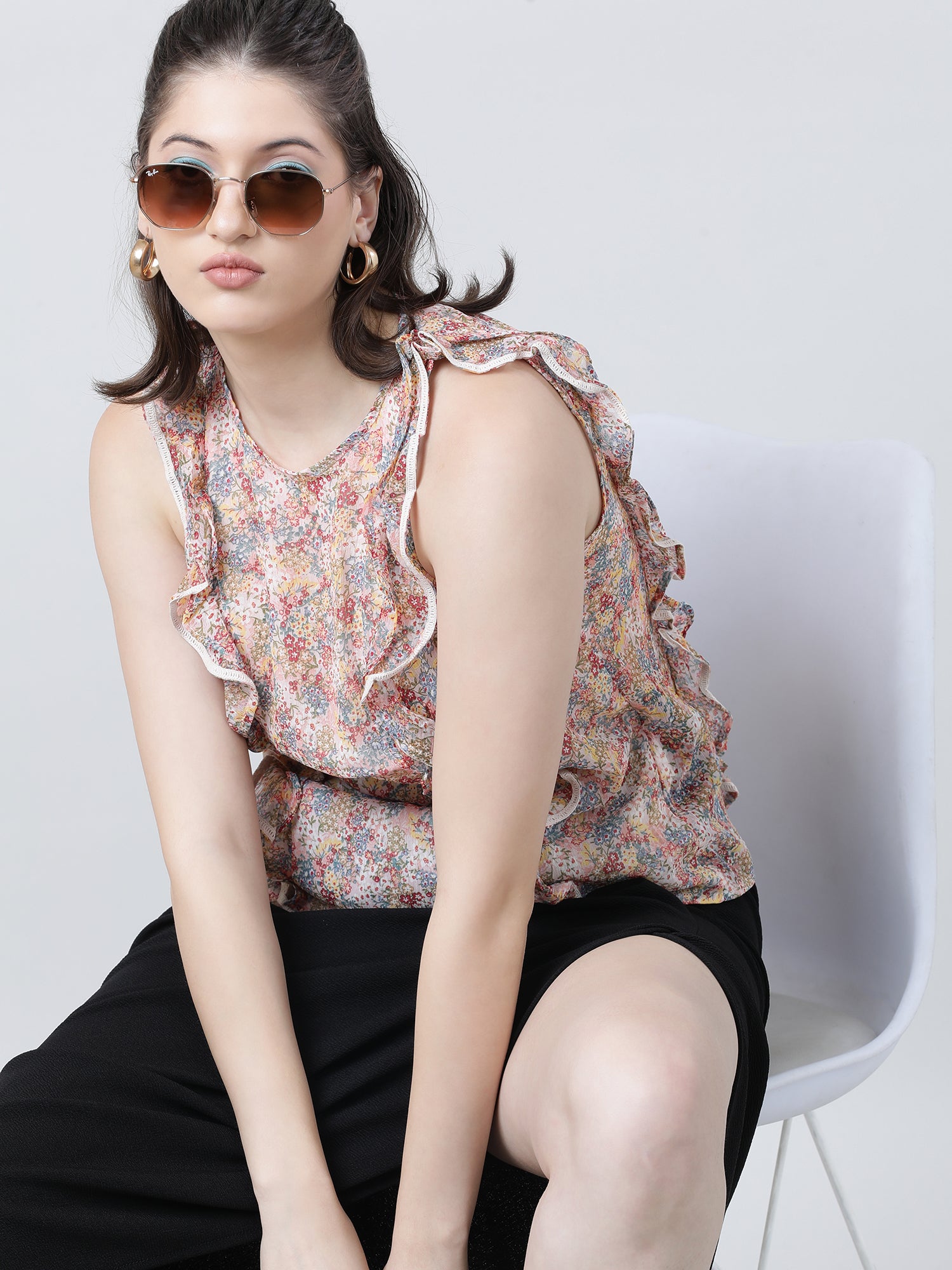 Women Regular Fit Printed Pink Top With Frilled Neckline