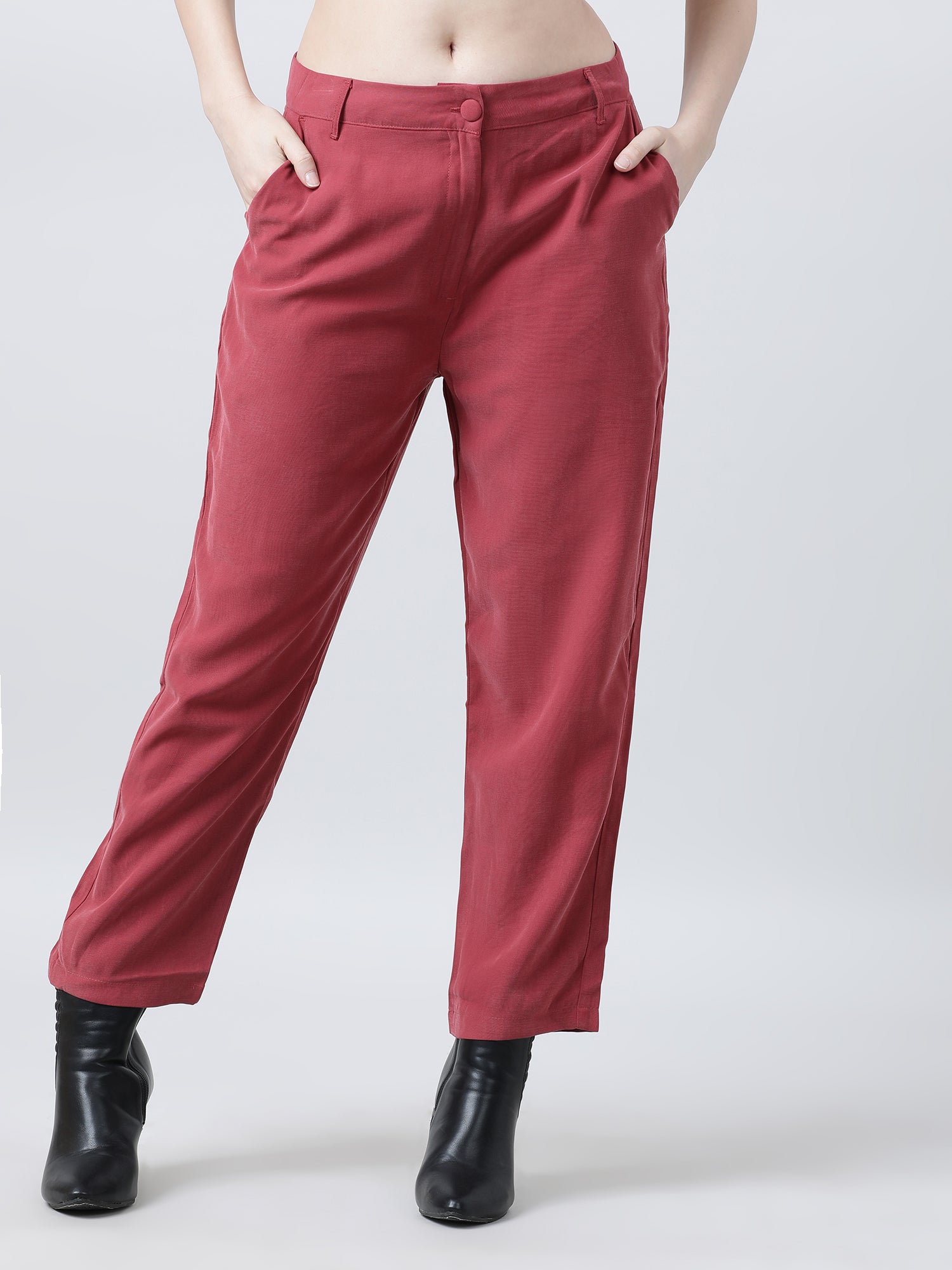 Women Regular Fit Mid Rise Solid Maroon Pants