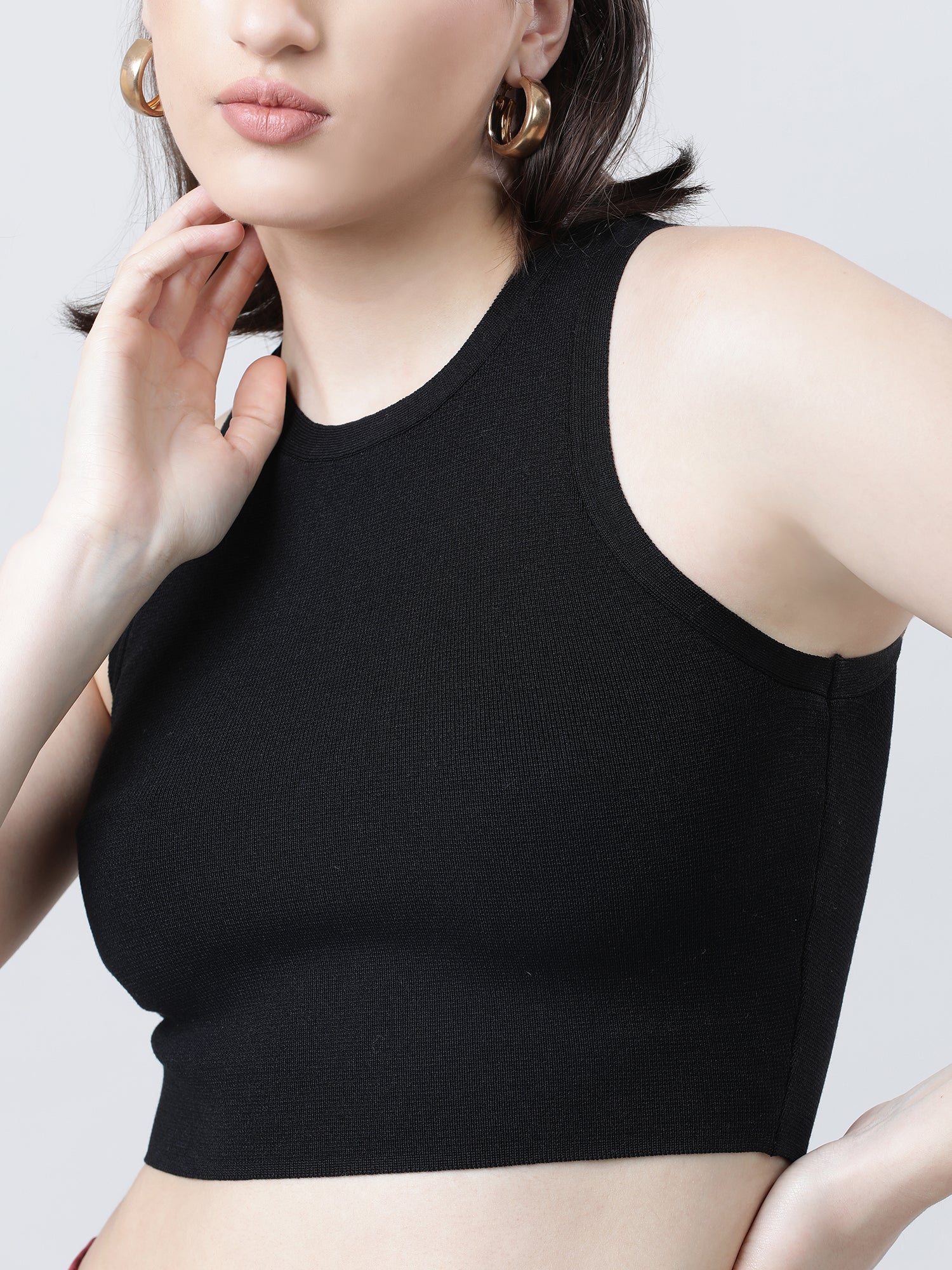 Women Slim Fit Black Sleeveless Crop Top