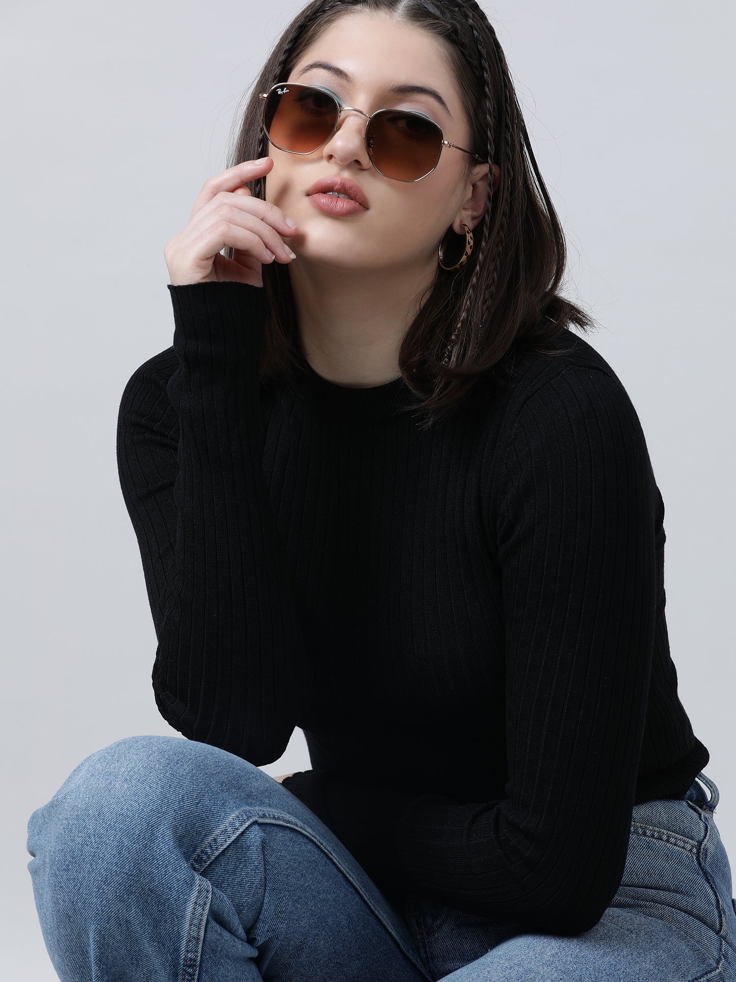 Women Regular Fit Black Ribbed T Shirt