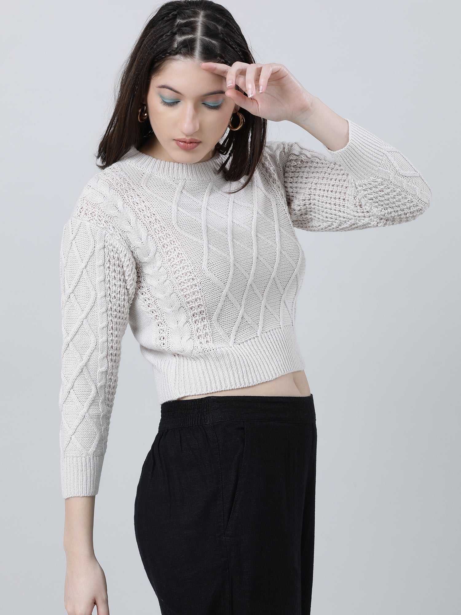 Women Regular Fit Knitted White Cropped Sweater