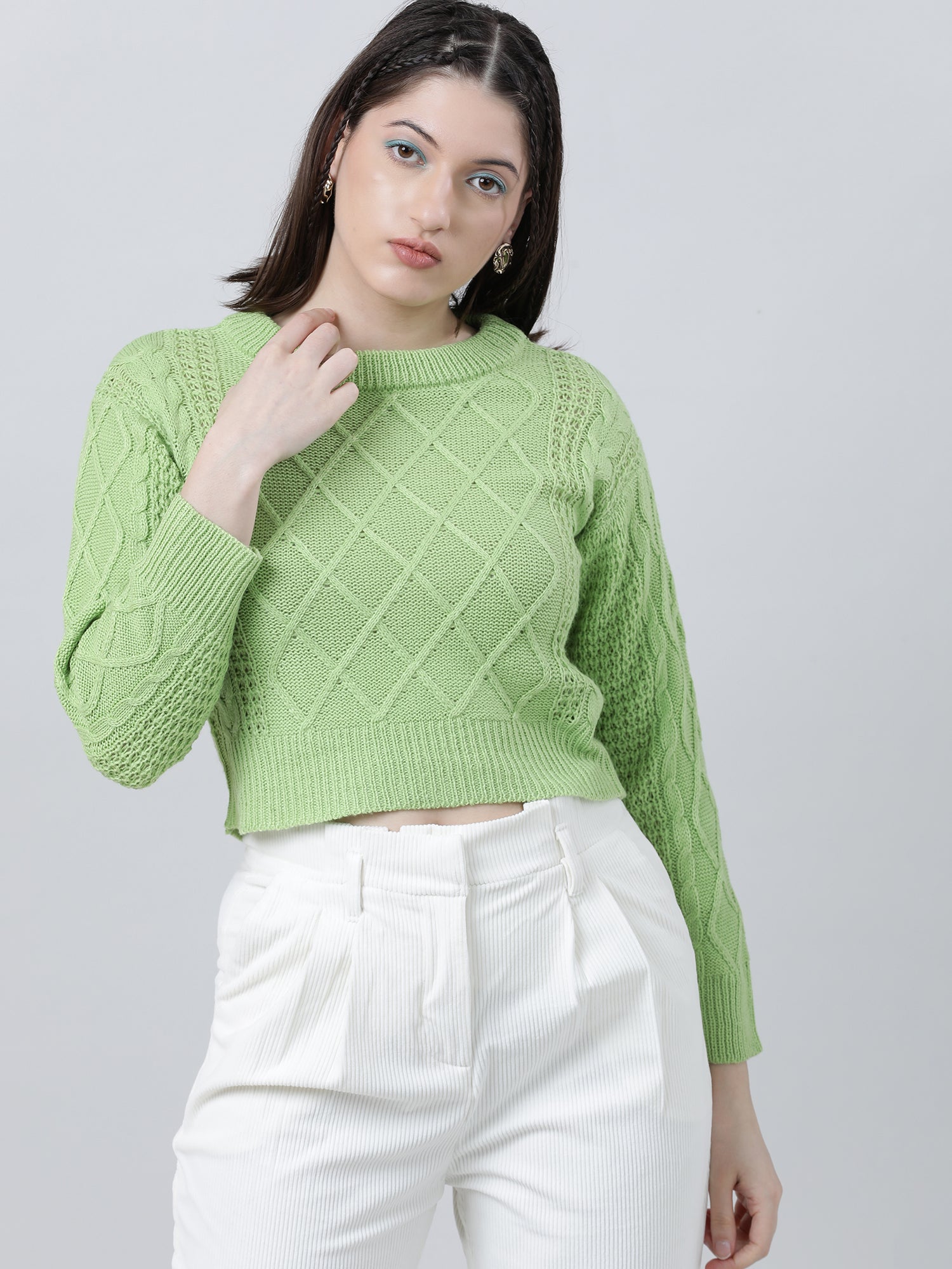 Women Regular Fit Knitted Green Cropped Sweater