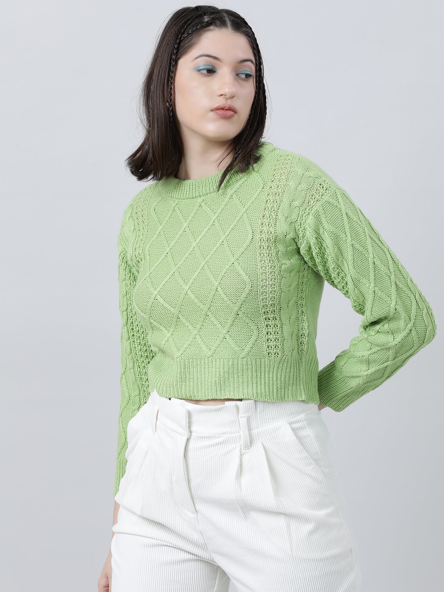 Women Regular Fit Knitted Green Cropped Sweater