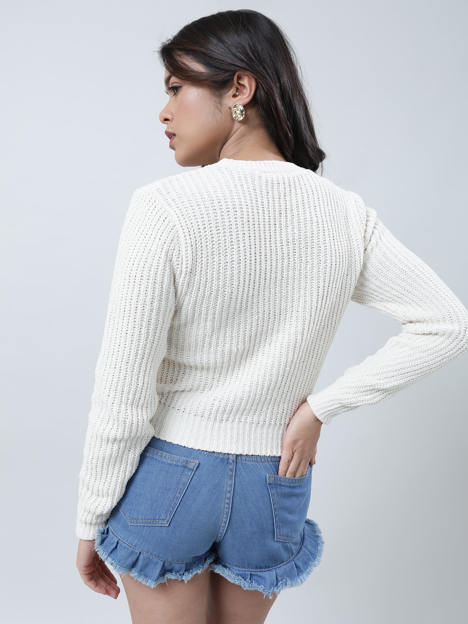 Women Slim Fit Knitted Round Neck Cream Sweater