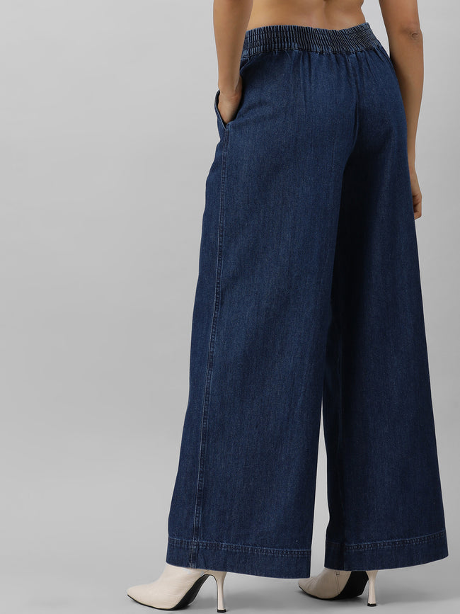 Women Solid Regular Navy Pant