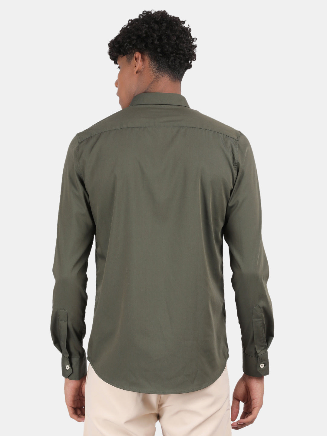 Men Green Slim Fit Spread Collar Full Sleeve Casual Shirt