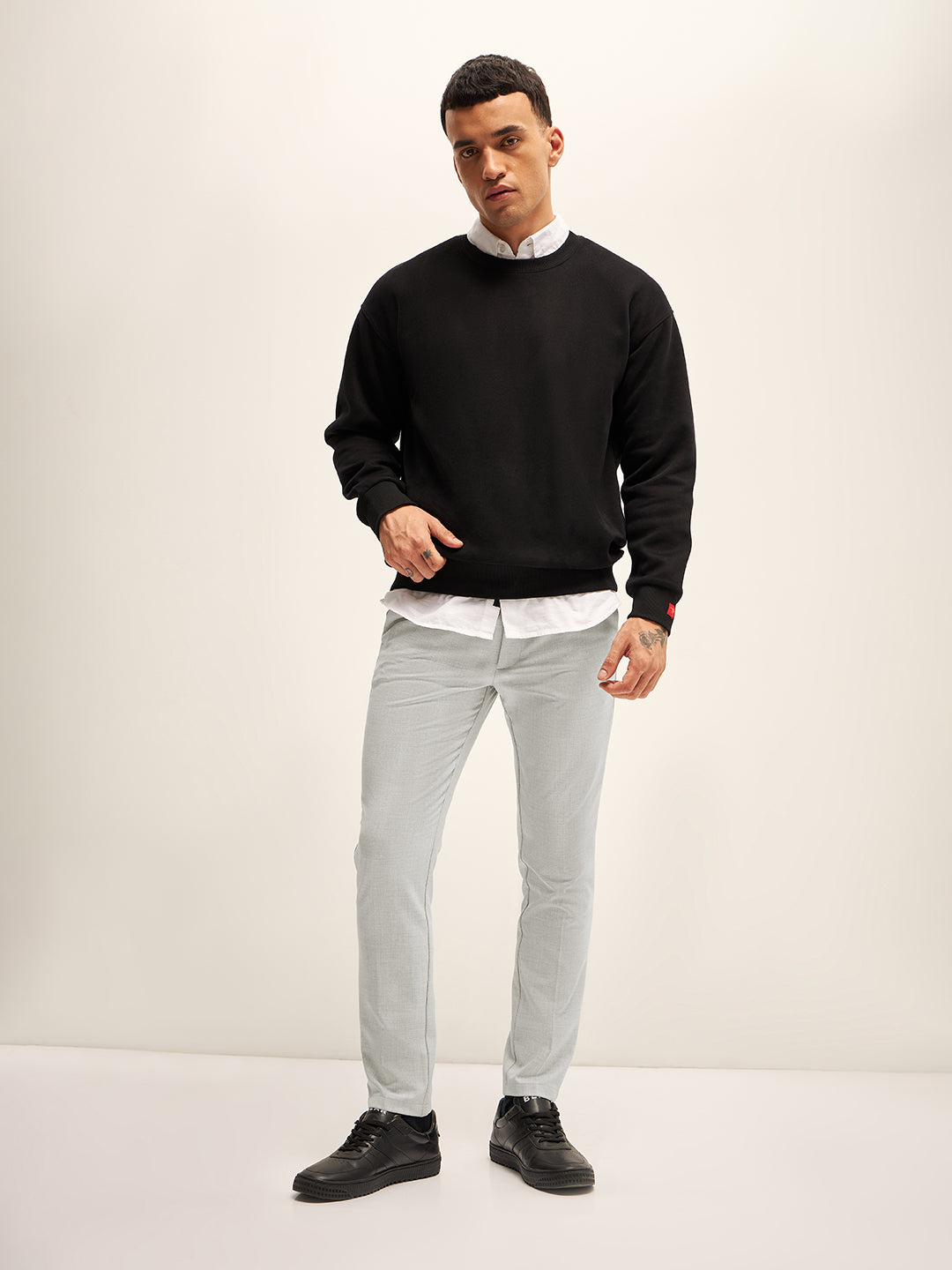 Men Grey Solid 4 Way Stretch Formal Trouser