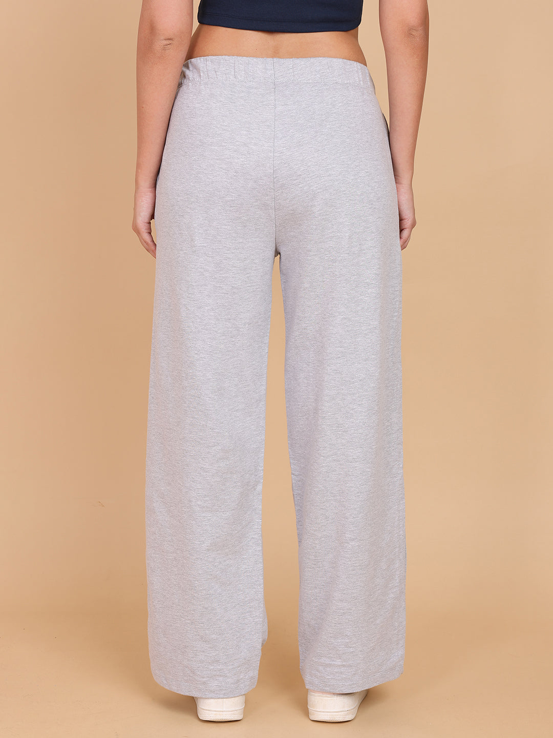 Women Grey Relaxed Straight Pant