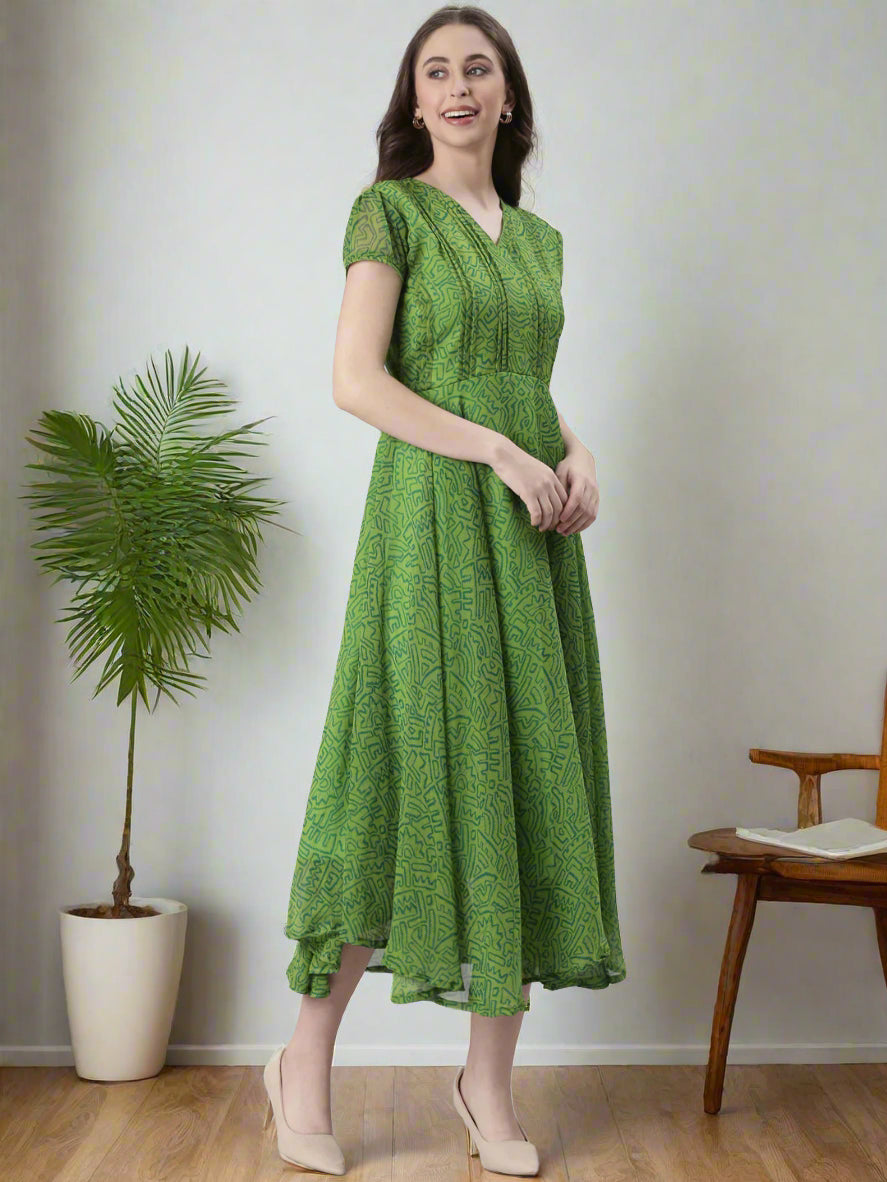 Women Green Printed Midi Dress