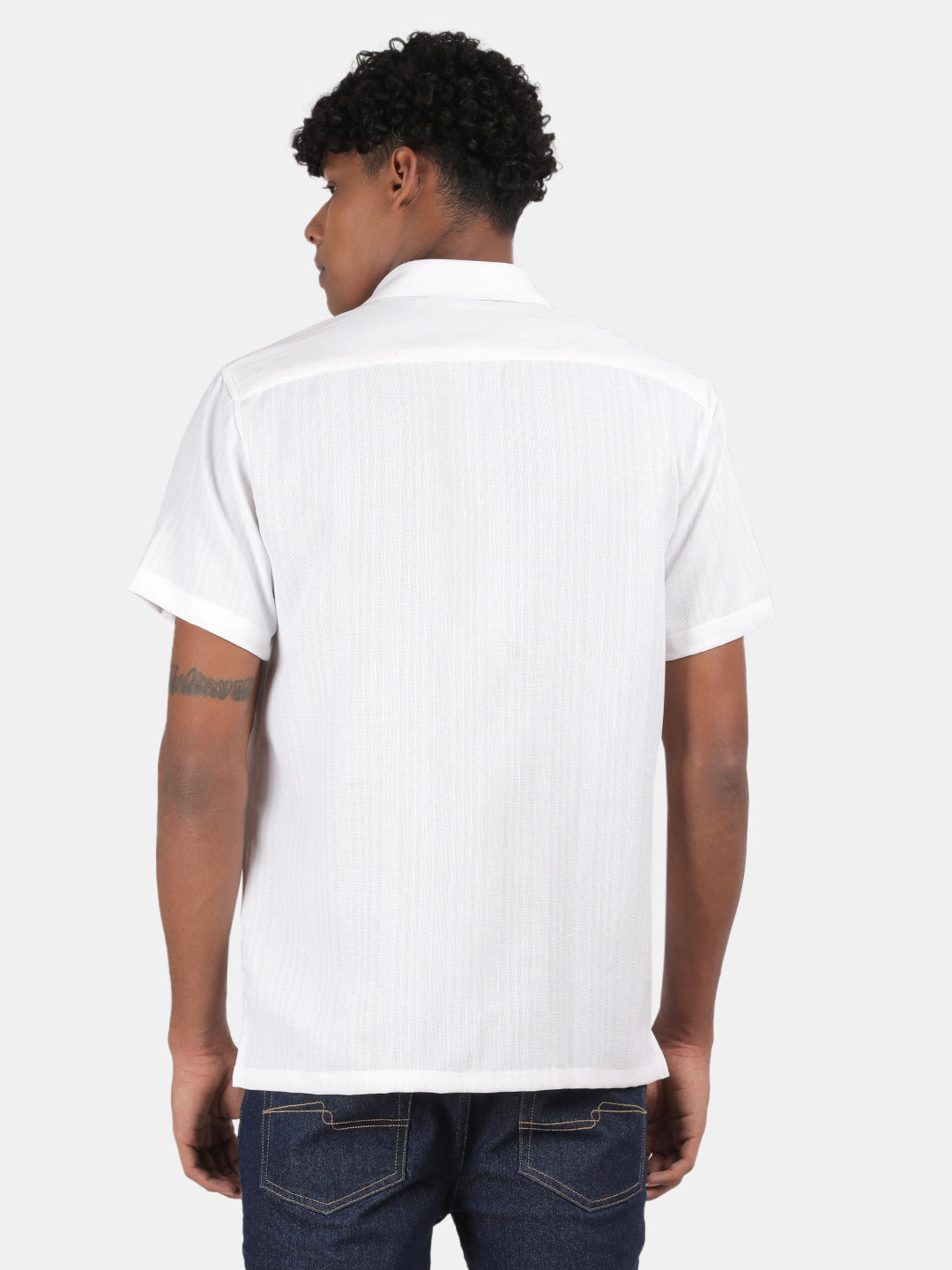 Men Blue Slim Fit Spread Collar Half Sleeve Casual Shirt