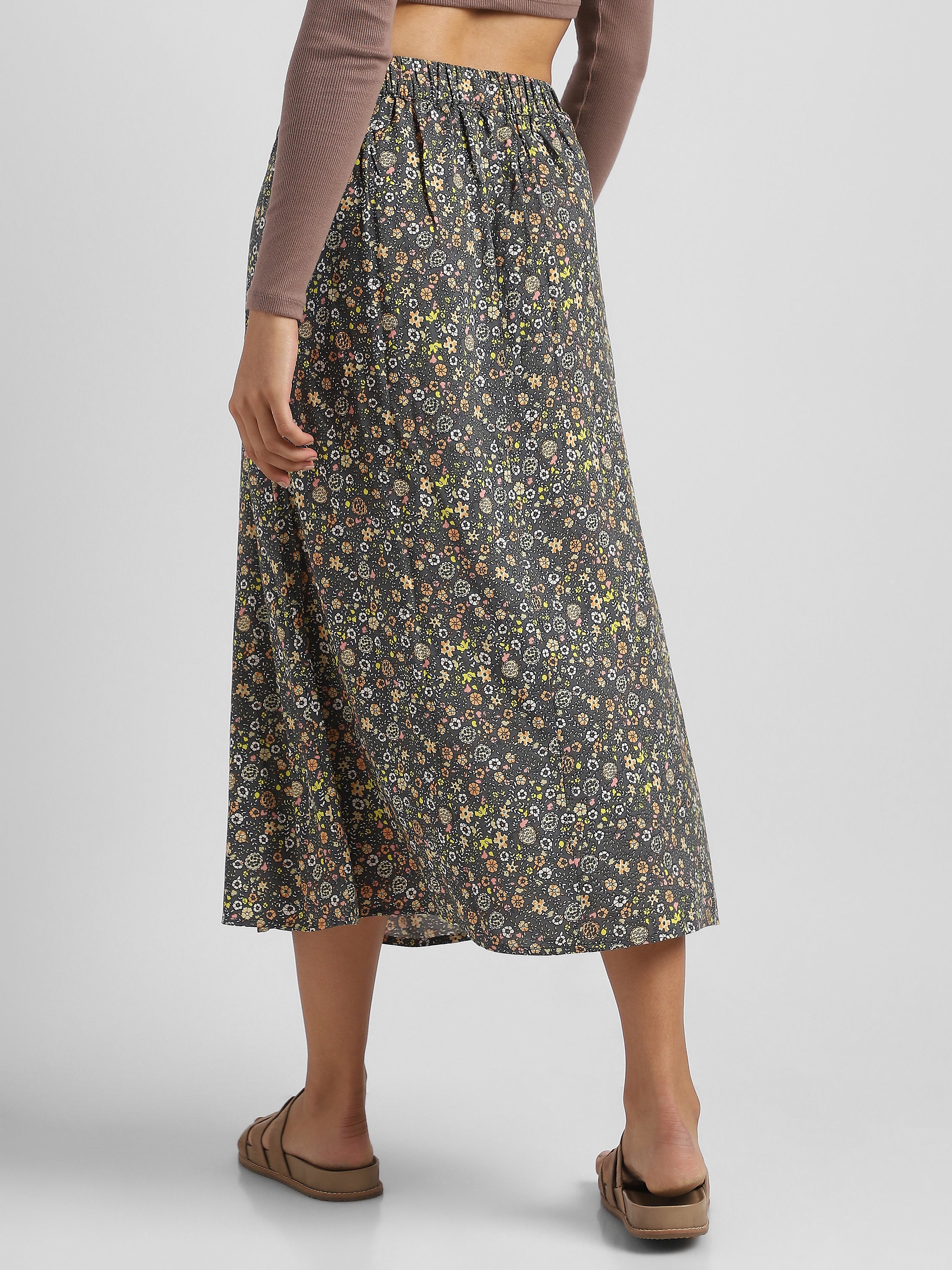Women Grey Floral Printed Straight Fit Skirt