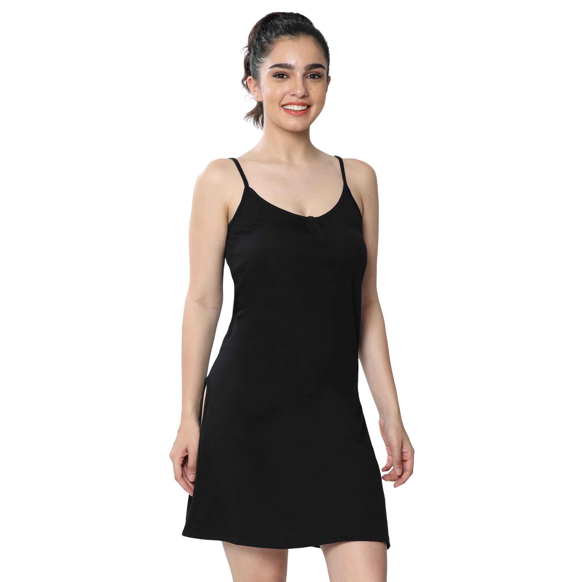 Relaxed Fit Scoop Neck Thigh Length Kurta Slip