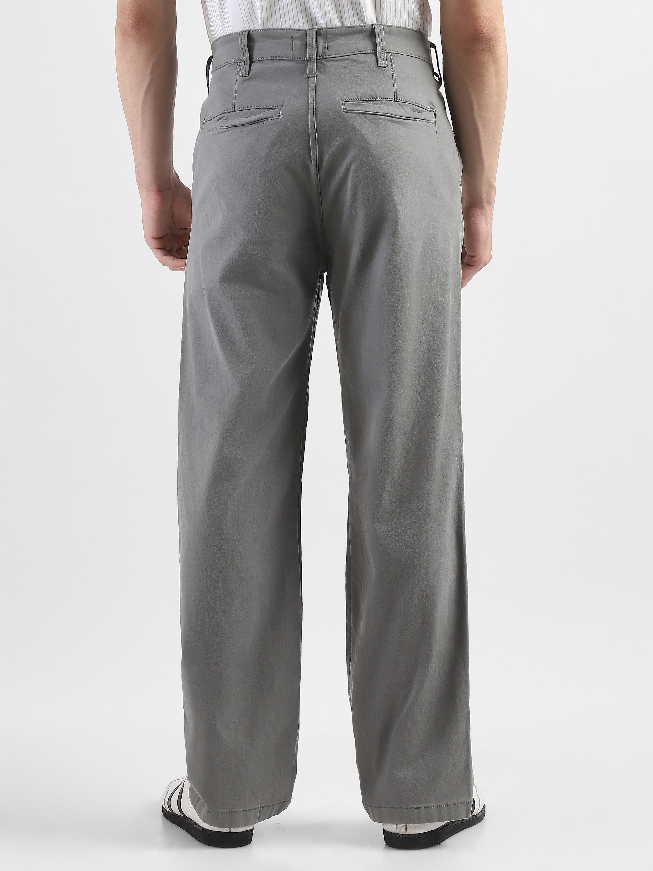 Men Grey Straight Fit Trousers
