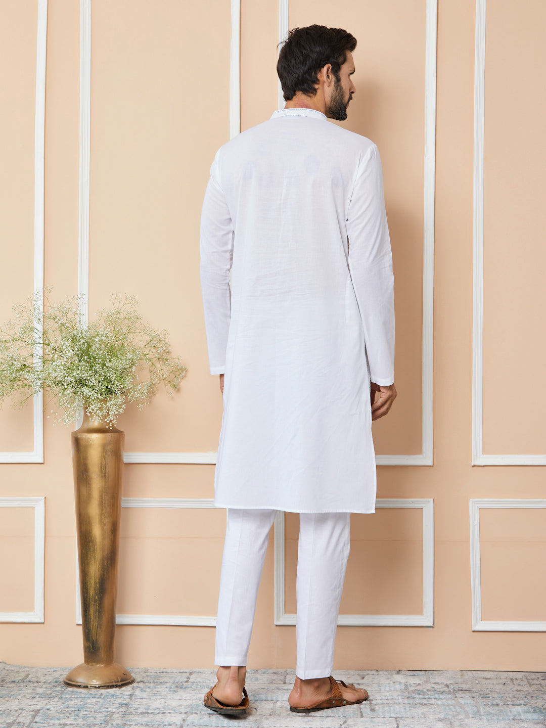 Men White Thread Worked Cotton Kurta
