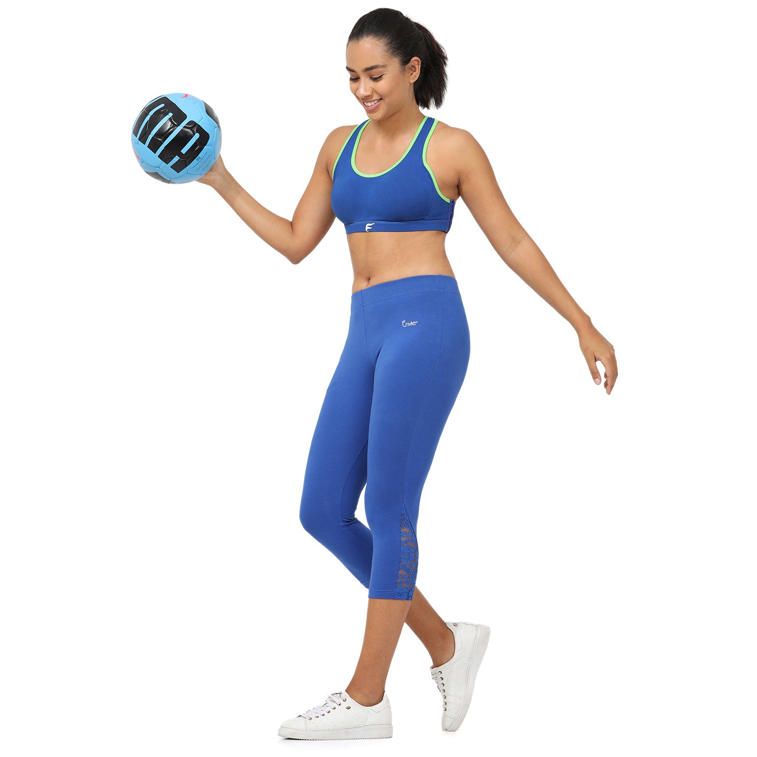 Racer Back Wirefree Removable Pad Side Closure Slip-on Sports Bra